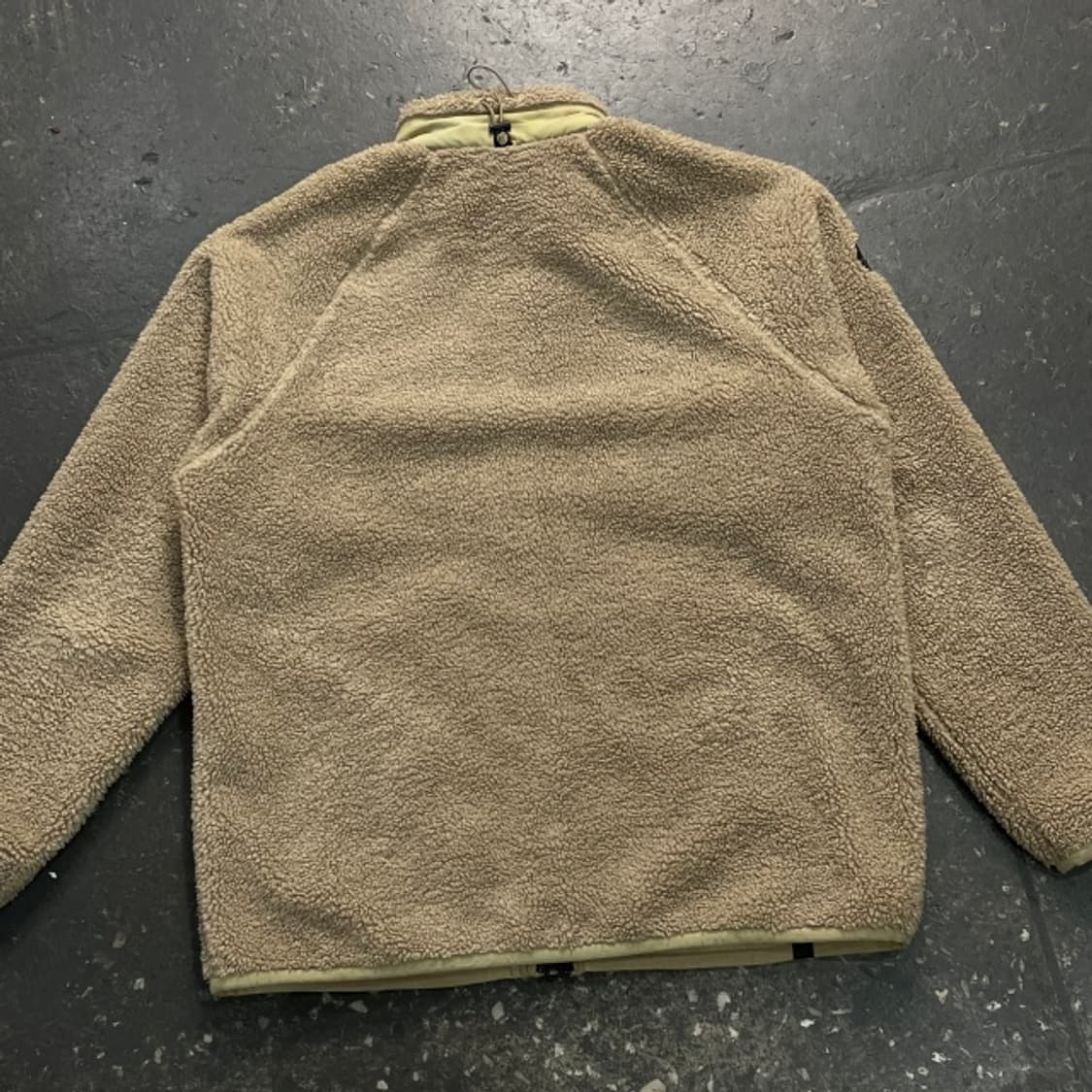 100 디스커버리 뽀글이 후리스  상품이미지6