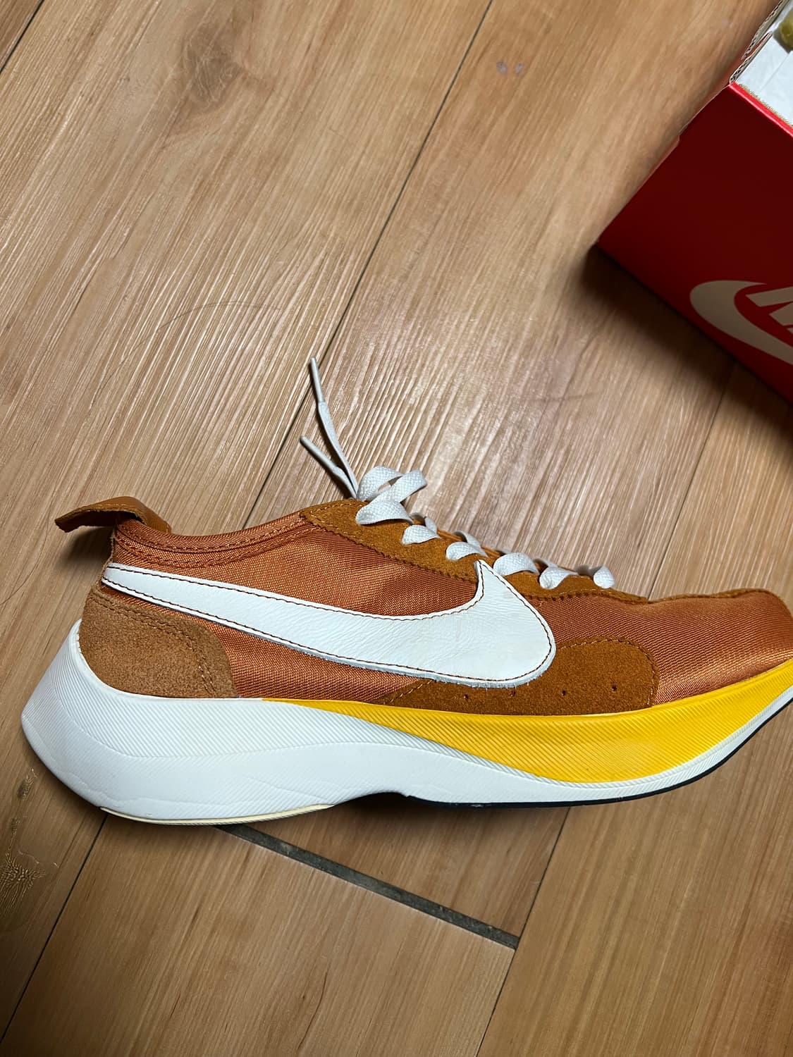 나이키 문레이서 270 상품이미지6