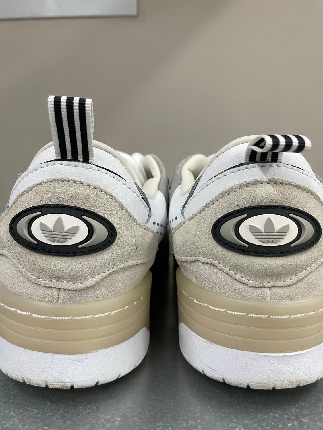 아디다스 아디 2000 클라우드 화이트 코어 블랙 290 상품이미지10