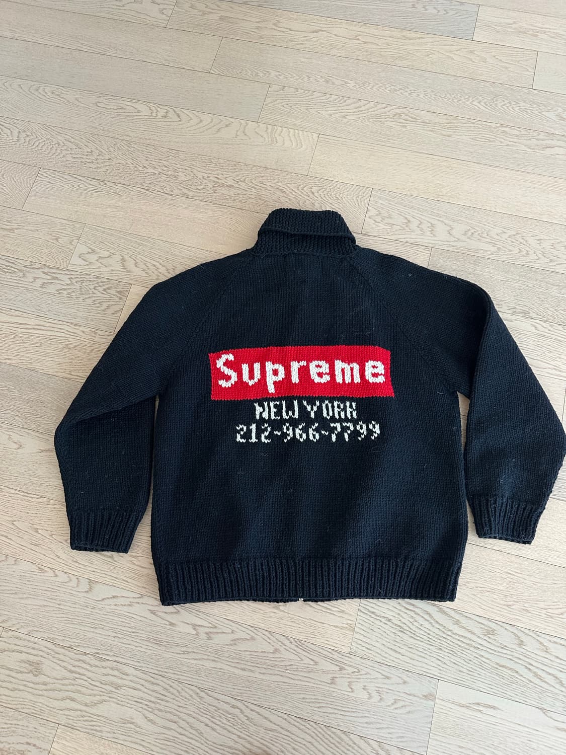 슈프림 박스로고 코위찬 스웨터 블랙 상품이미지1