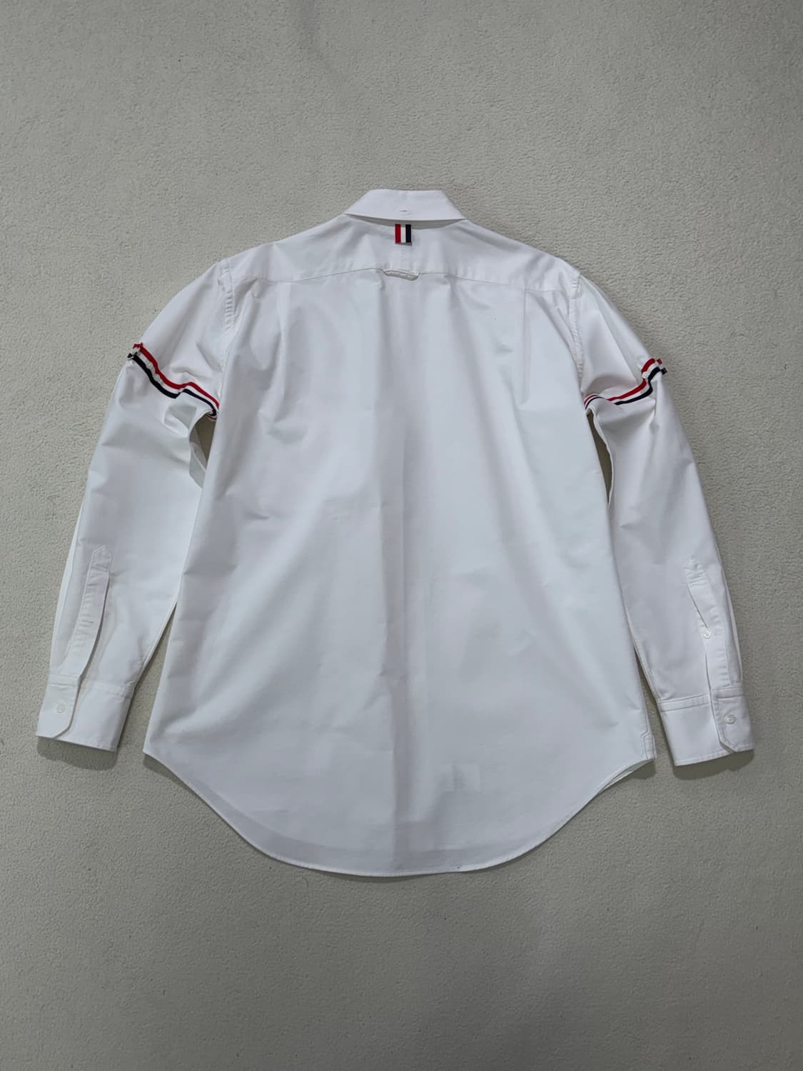 톰브라운 옥스포드 스트라이프 암밴드 셔츠 5사이즈 상품이미지6