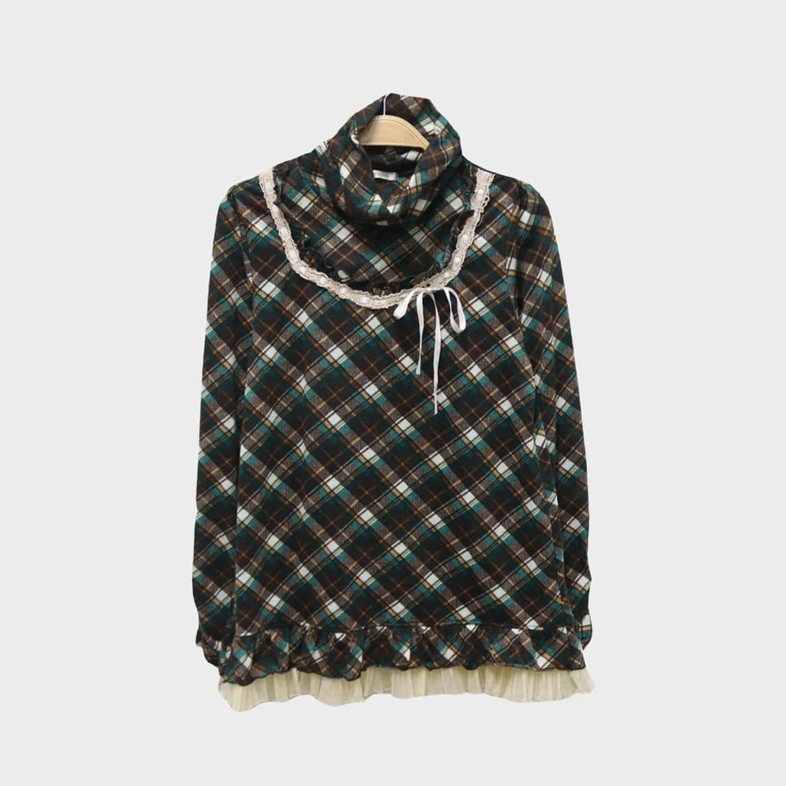 엑시즈팜 체크  프릴 터틀넥 니트 60582 상품이미지1