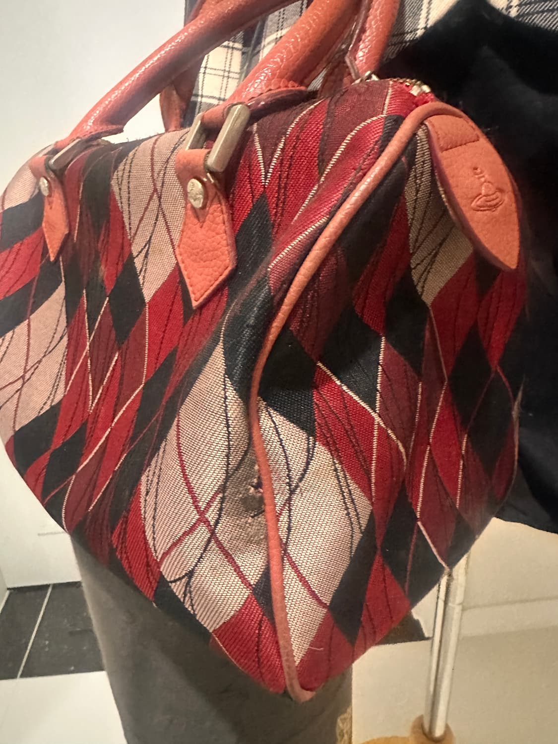 비비안웨스트우드 아가일 체크무늬 orb백 상품이미지5