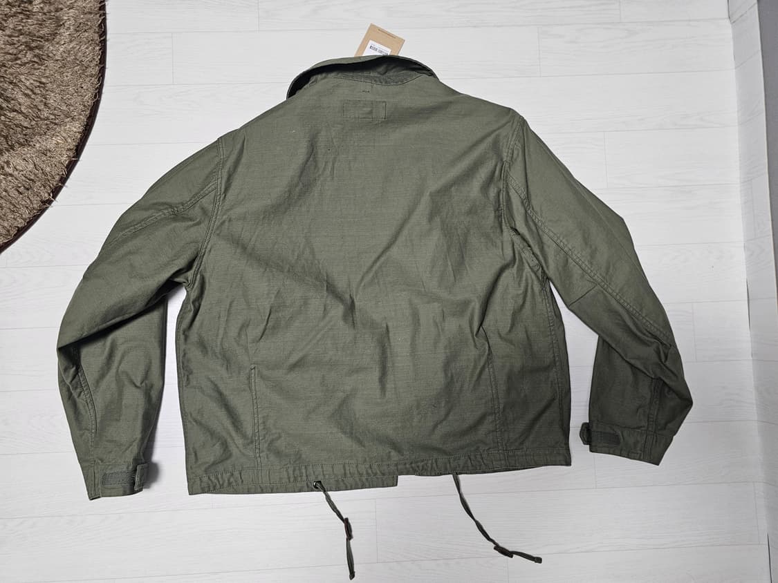 (새제품)이스트로그 mk3 백사틴 L사이즈 팝니다 상품이미지2