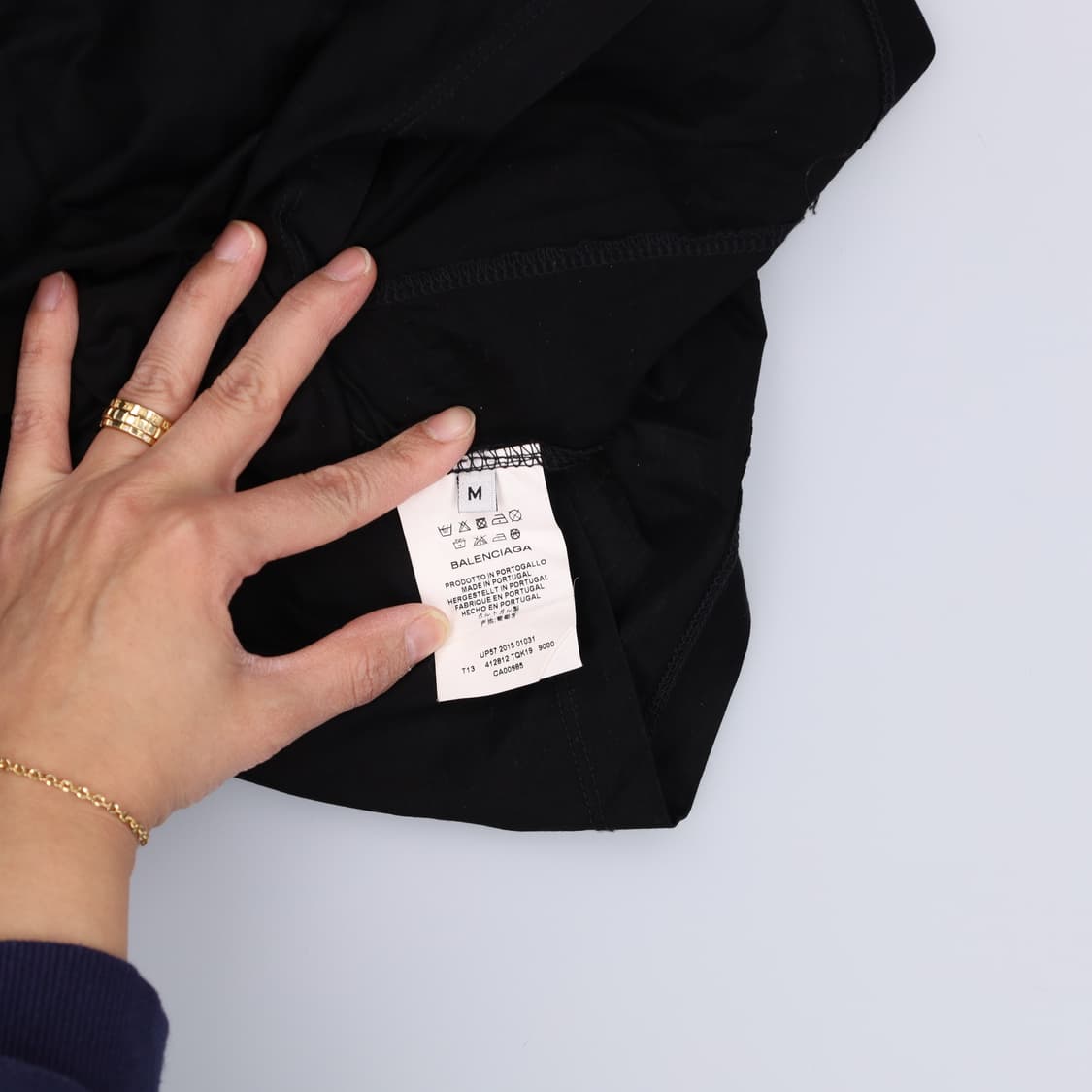 M 발렌시아가 백패치 반팔티 블랙 0309H1 상품이미지5