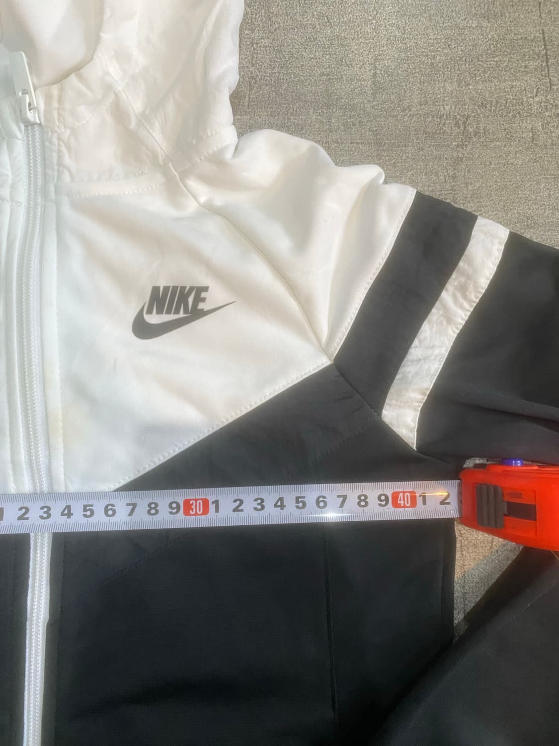 Nike 나이키 nsw로고 바람막이크롭자켓 상품이미지2