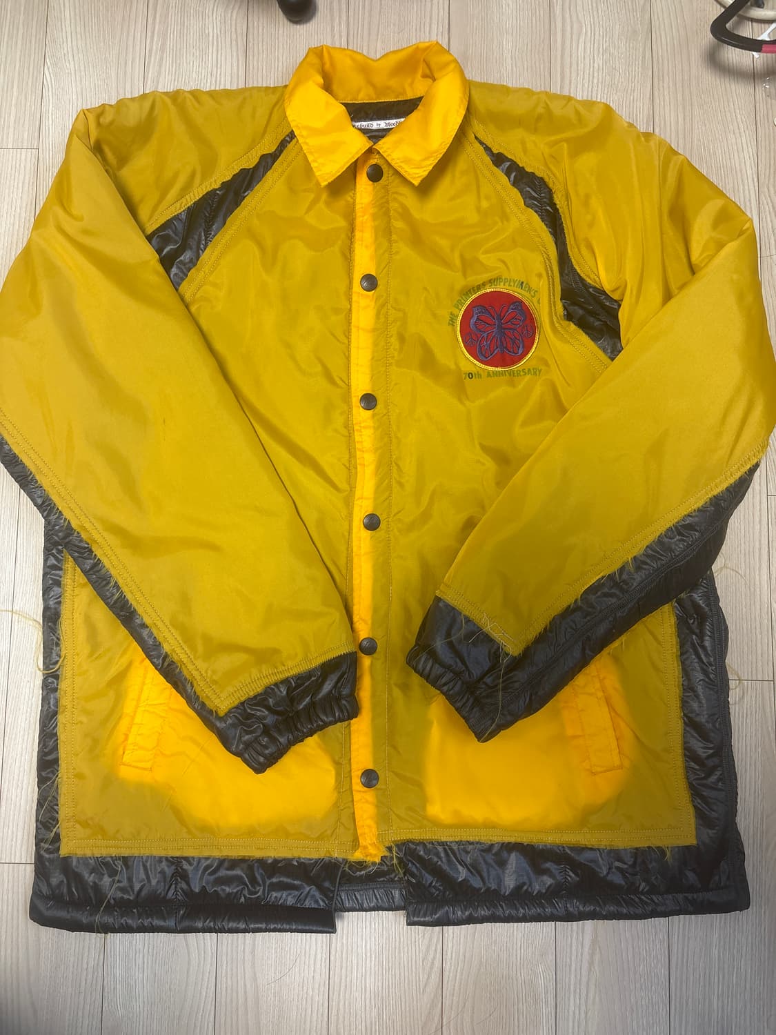 리빌드바이니들스 자켓 상품이미지1