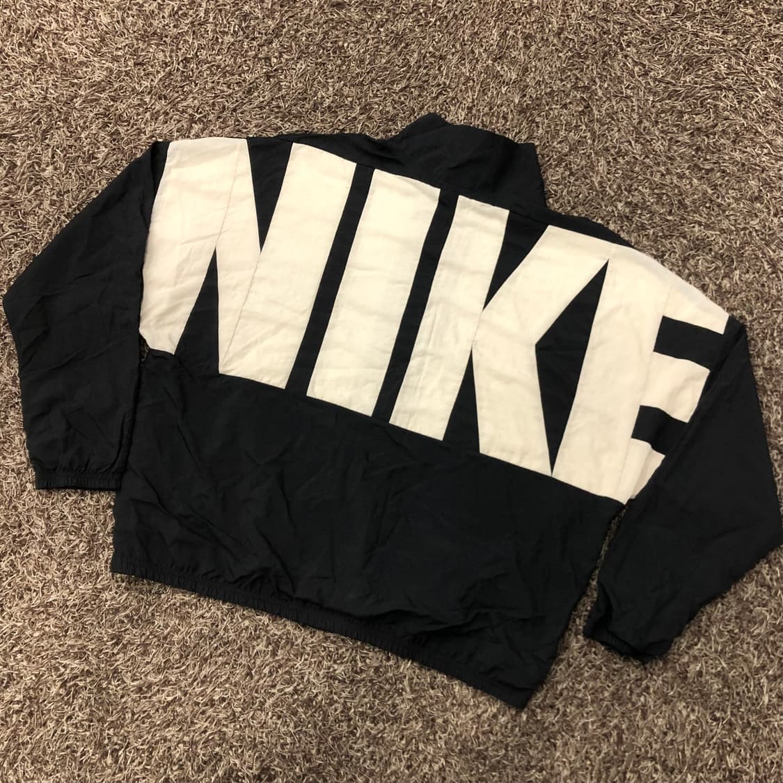 나이키 빅로고 바람막이 자켓 상품이미지1