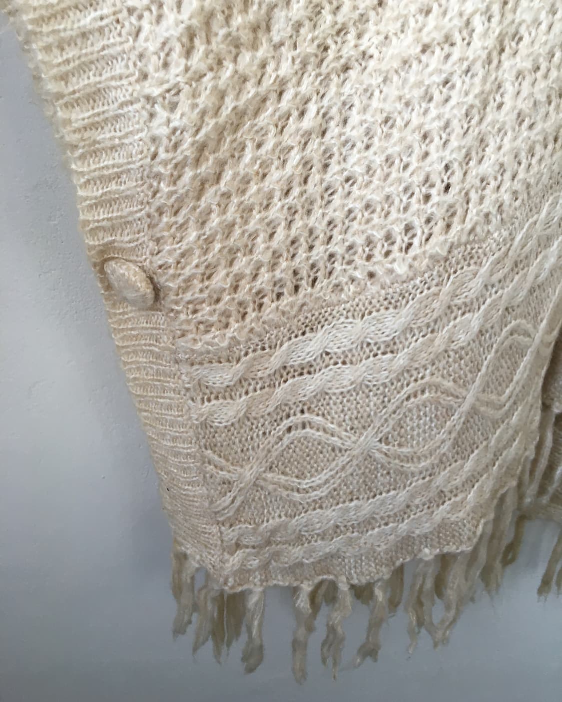 High neck fringe knit cape 상품이미지6