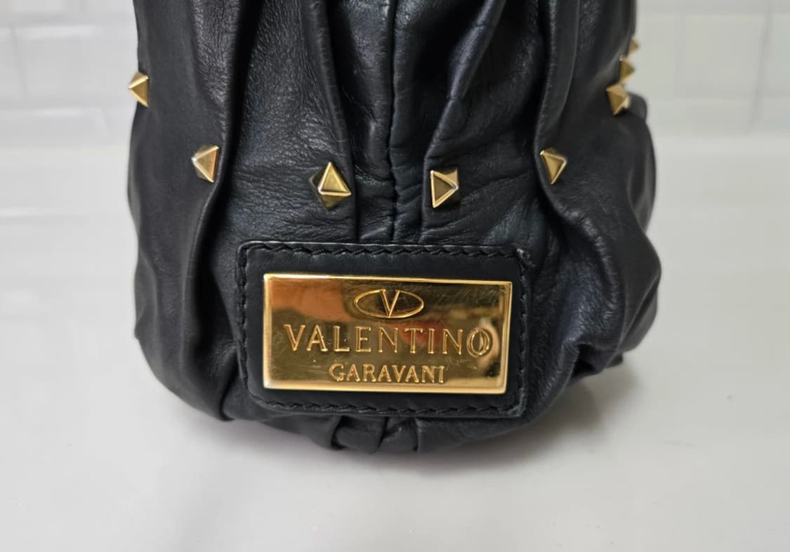 발렌티노 Valentino블랙 레더 메종 숄더백 상품이미지7