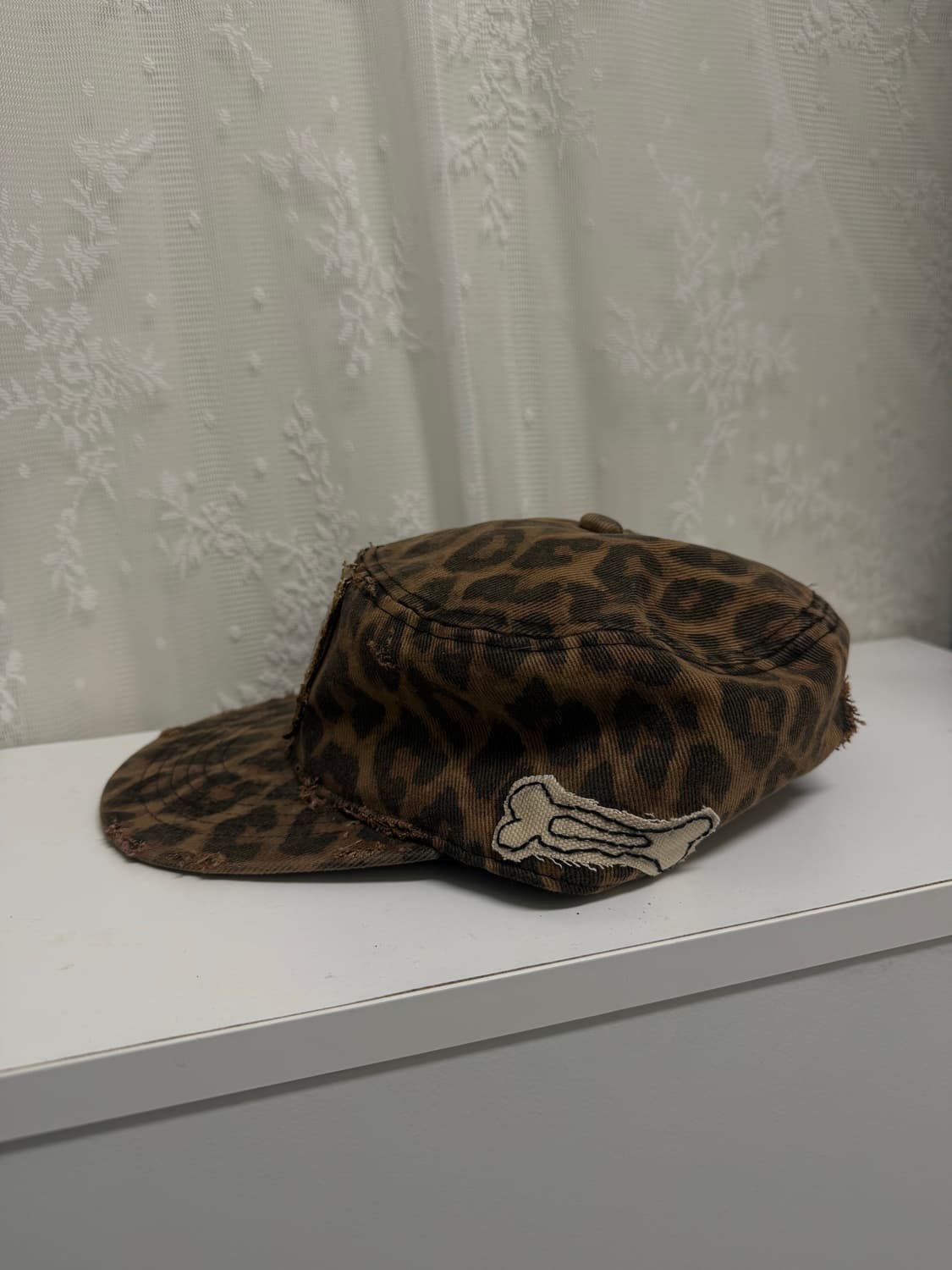 VINTAGE 레오파드 디스트로이드 자수패치 커스텀 필박스 캡 상품이미지6