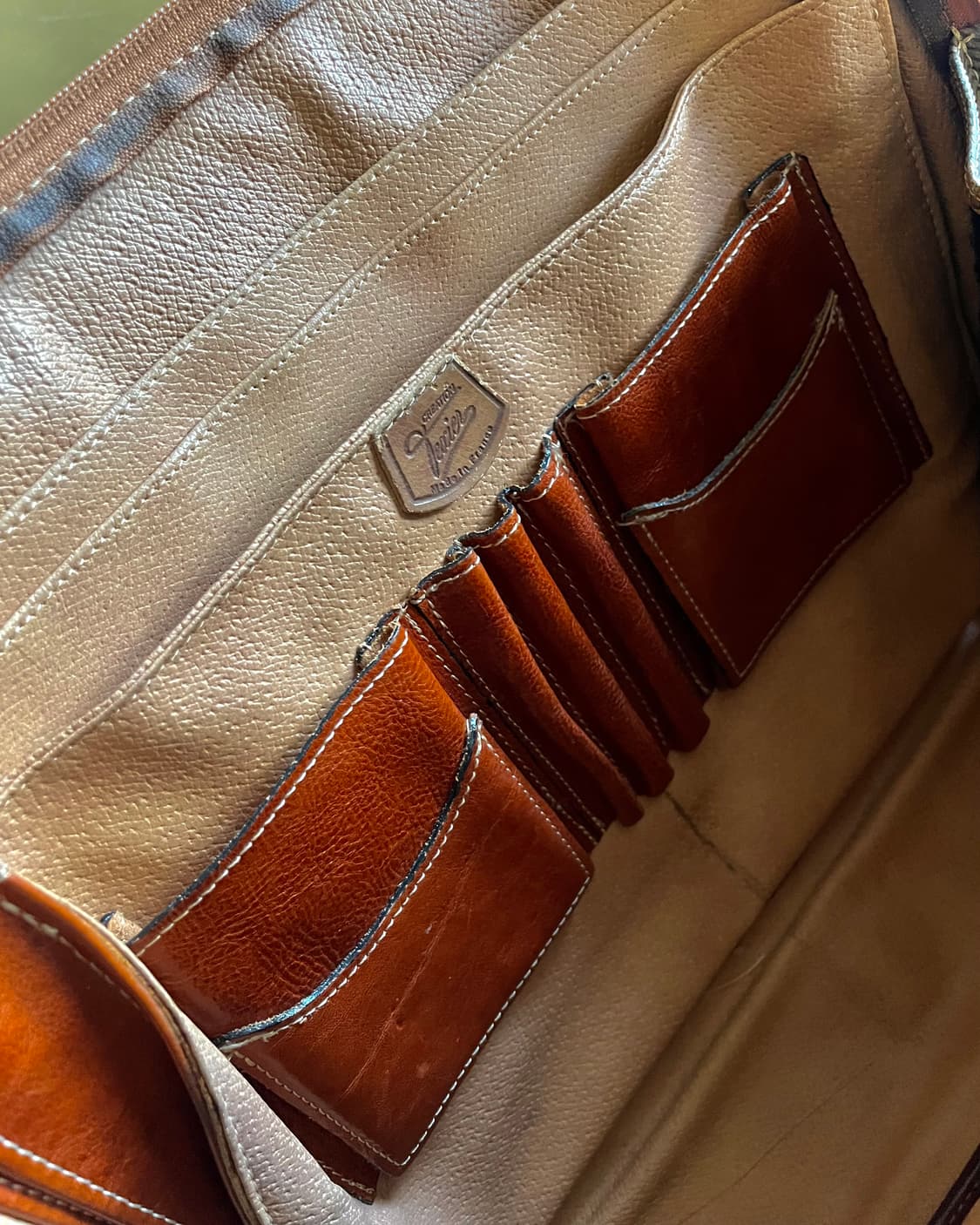 TEXIER France Made Leather Shoulder Bag 상품이미지10