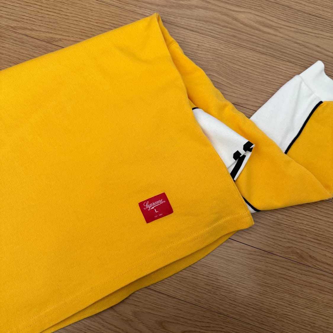 슈프림 긴팔티 상품이미지3