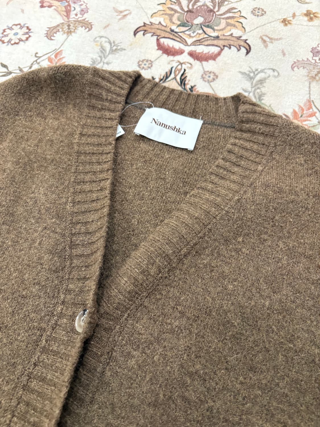 나누슈카 알파카 니트 가디건 상품이미지3