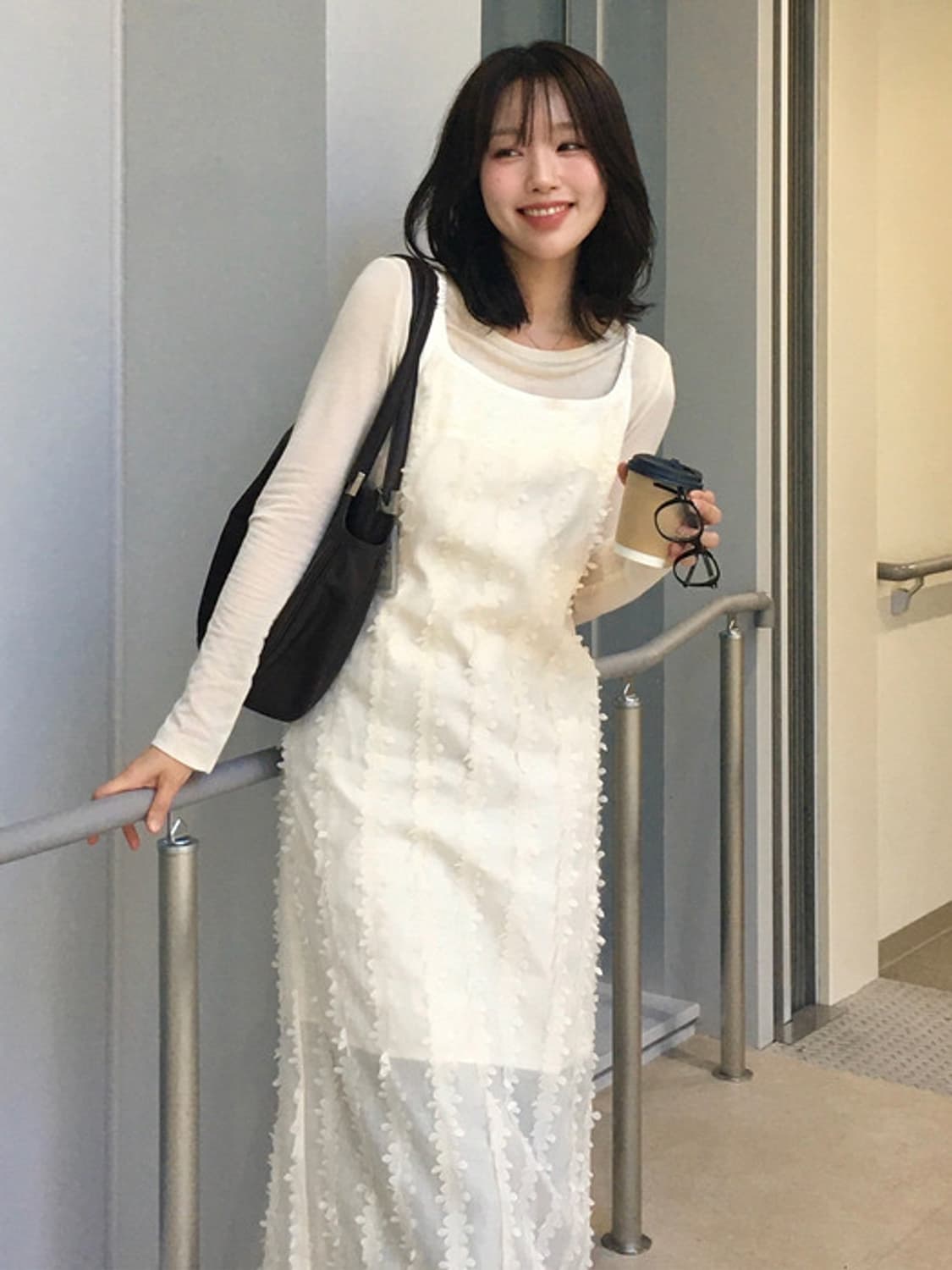 온앤온 플라워 슬리브리스 뷔스티에 원피스 상품이미지3