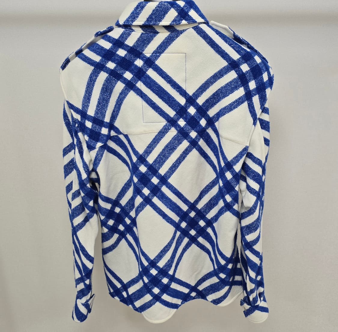 버버리 체크 울 블렌드 오버셔츠 xs사이즈 100 105 판매 상품이미지2