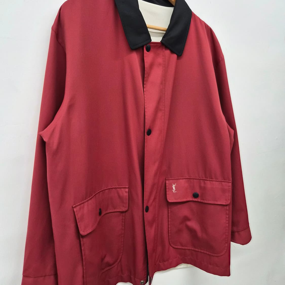 입생로랑 아이보리 앤 레드 리버시블 폴리쉘 자켓 남성 M 상품이미지8