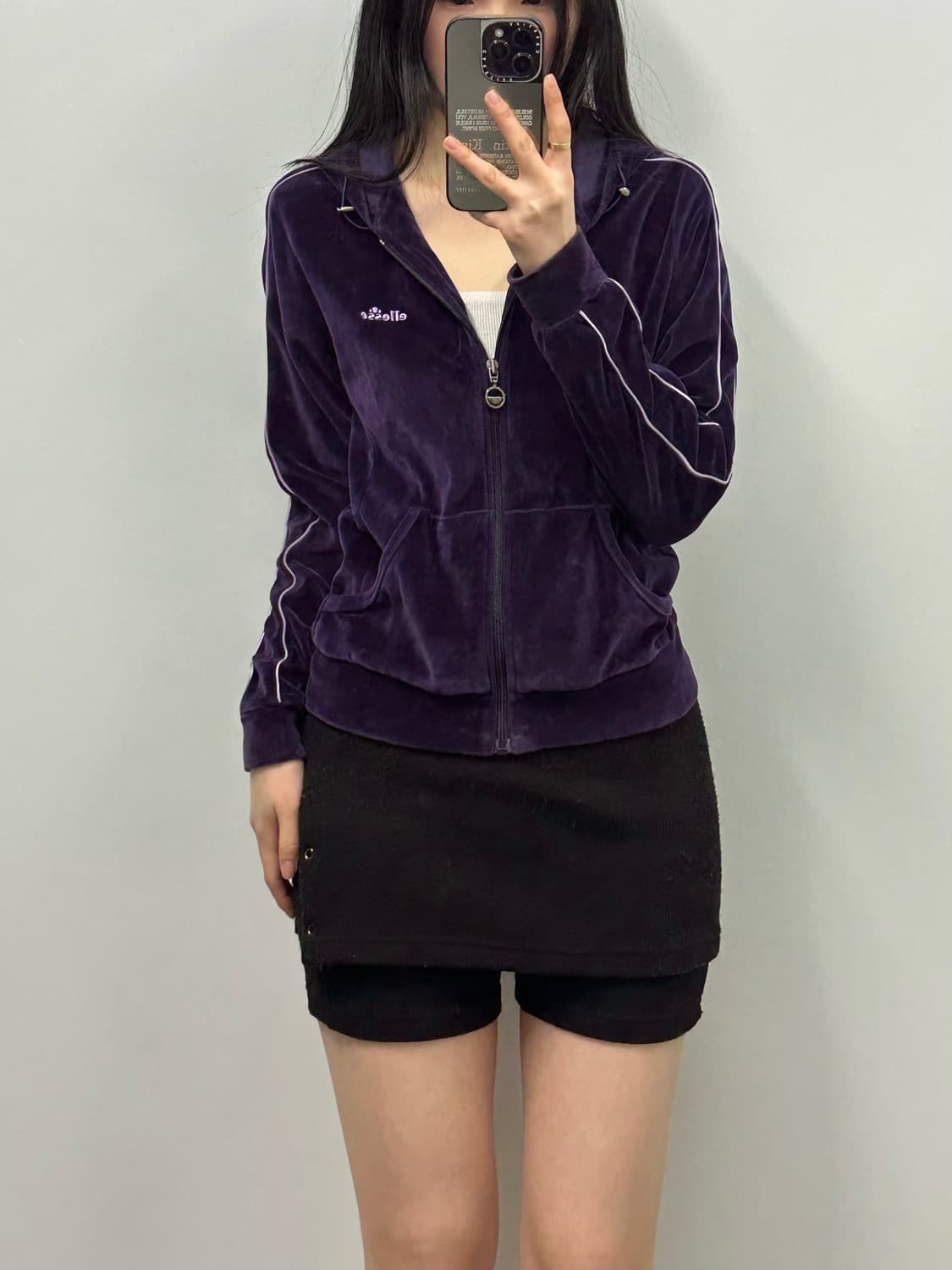 엘레쎄 자수로고 벨루어 벨벳 후드집업 상품이미지1