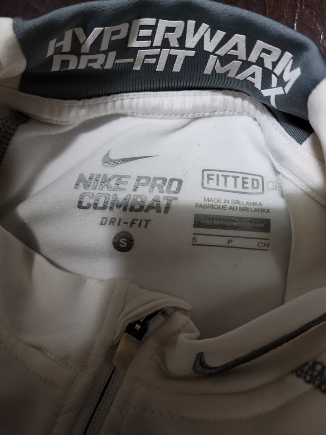 나이키 프로 컴뱃 하이퍼웜 드라이핏 맥스 집업 S 사이즈 상품이미지9