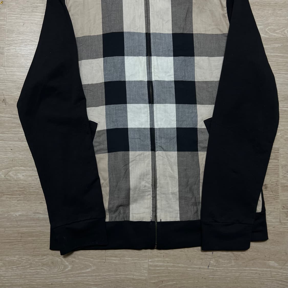 [새상품] 버버리 브릿 여성 캐주얼 노바체크 슬림 후드집업 L/100 상품이미지3