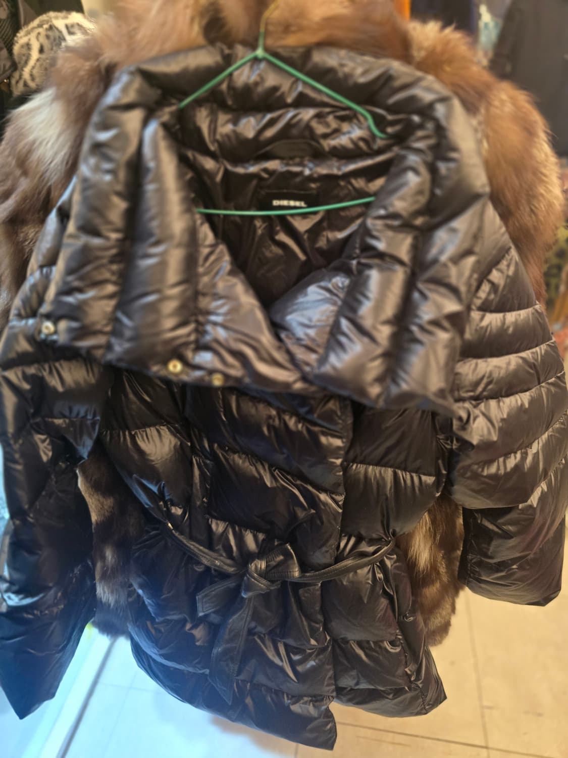 DIESEL디젤 리얼 다운 재킷 상품이미지3