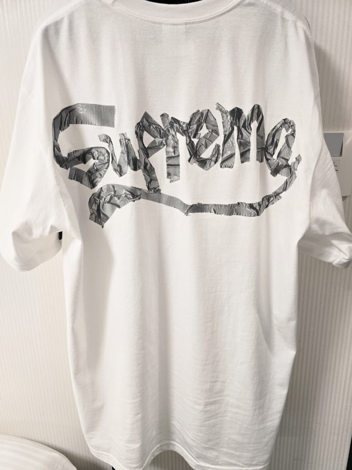 ■택달린새제품■슈프림 나오자마자 품절된 반팔티셔츠 상품이미지2