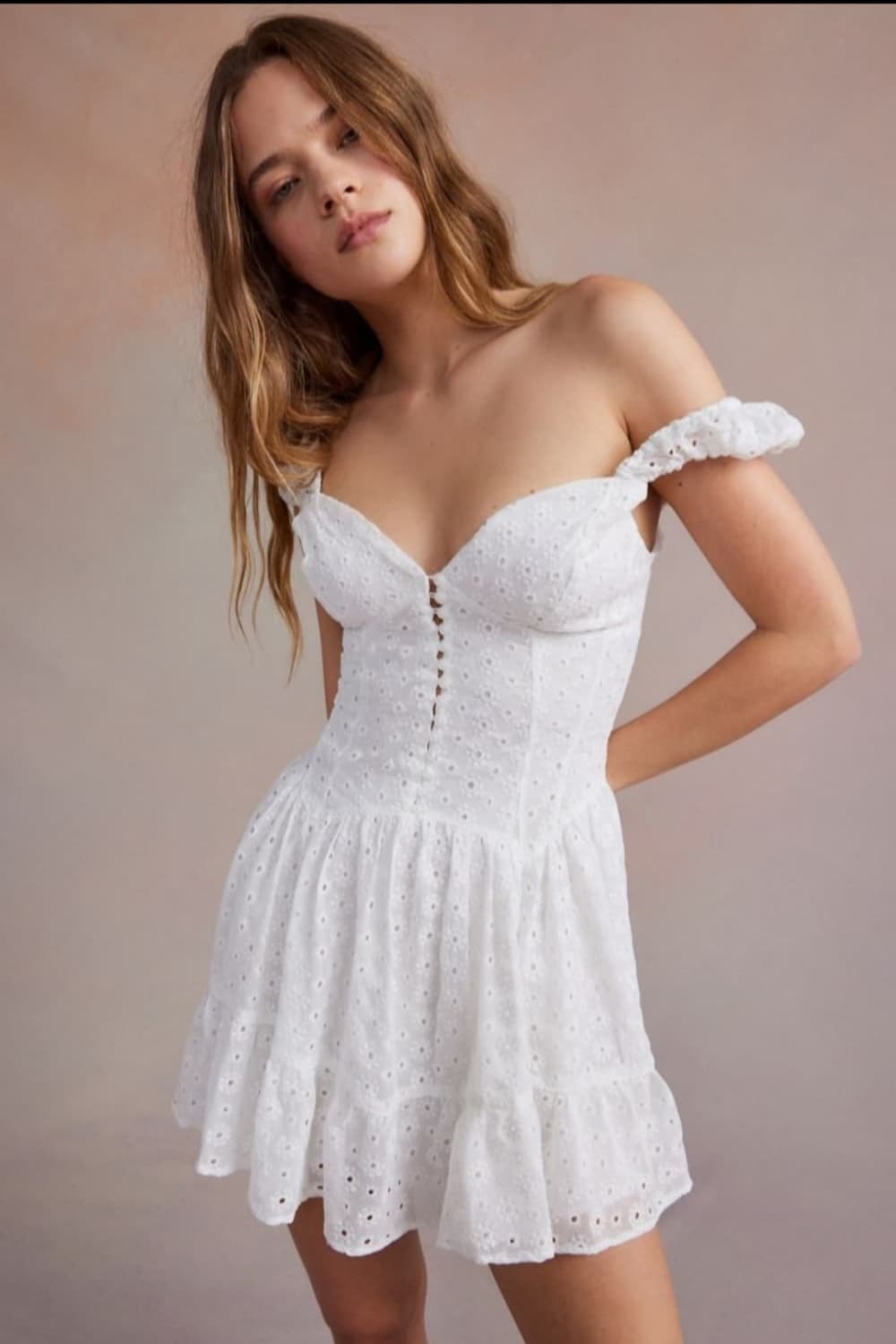 Urban outfitters kimchiblue eyelet dress 상품이미지2