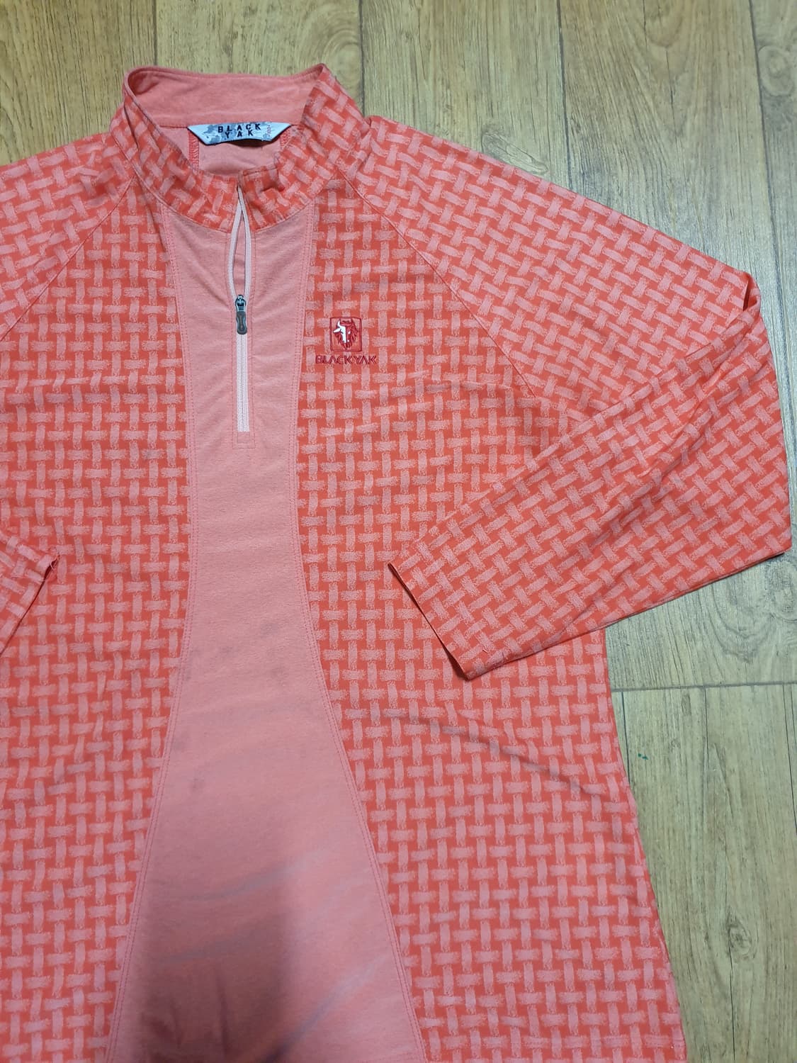 1131 블랙야크 아웃도어 반집업 100 사이즈입니다 상품이미지3