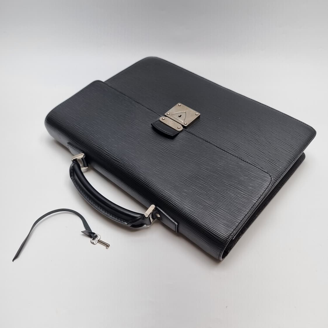 루이비통 에삐 로부스토 서류가방 (최상급 브리프케이스, 남여공용) 상품이미지5