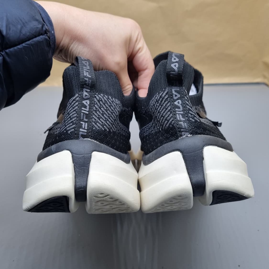 휠라 RGB. 피어 남성런닝화280 상품이미지4