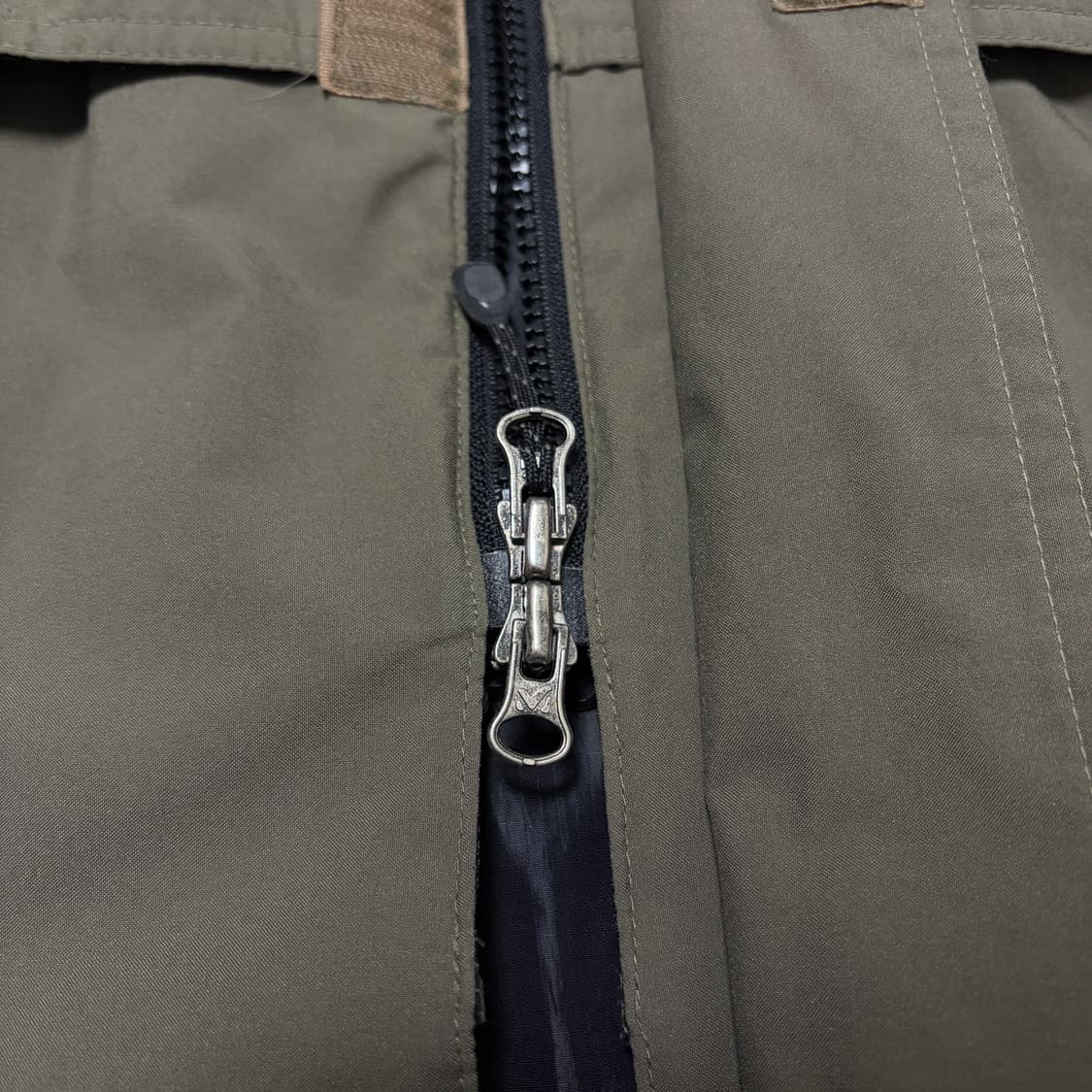 MILLET 밀레 고어텍스 카키 브라운 투웨이 바람막이 자켓 상품이미지4