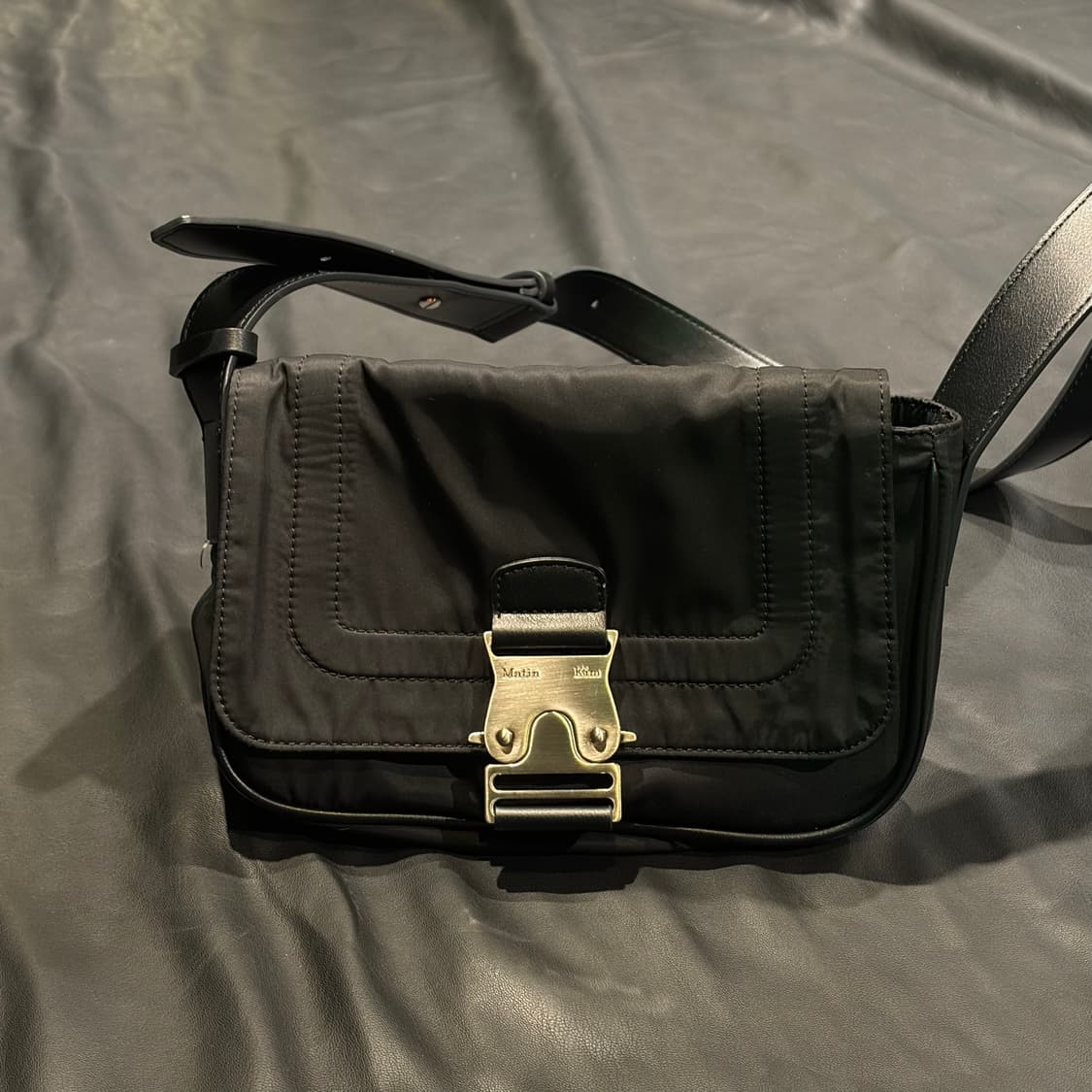 마뗑킴 메탈 버클 숄더백 상품이미지3