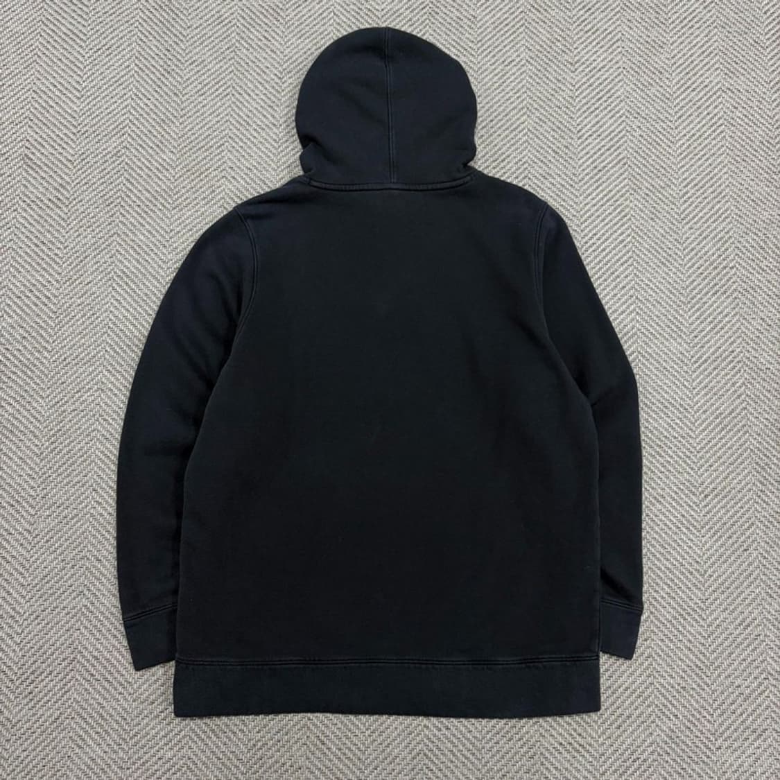 언더아머 센터 로고 후드티 v3055 상품이미지2