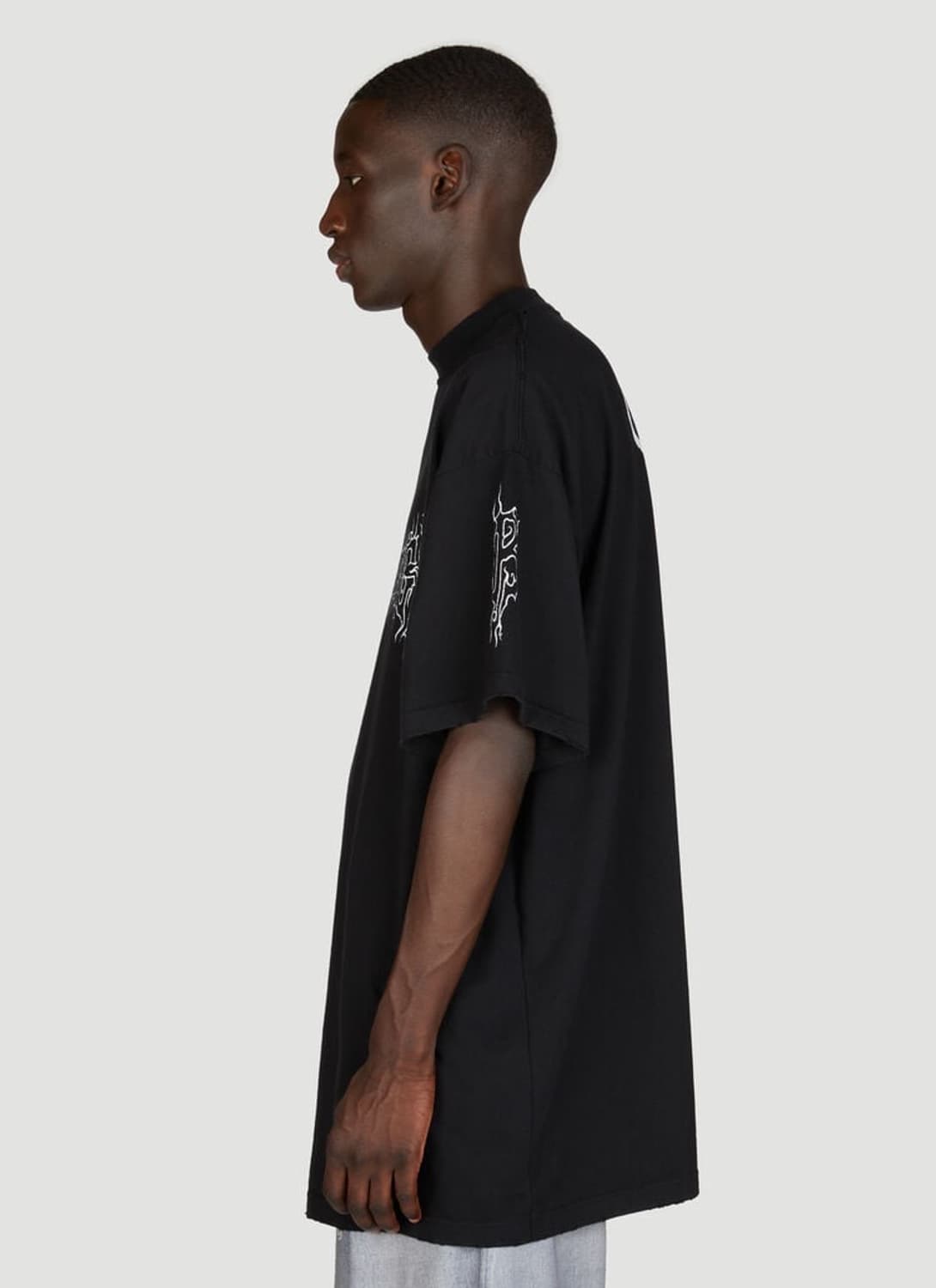 발렌시아가 다크웨이브 오버사이즈 티셔츠 블랙 2사이즈 상품이미지2