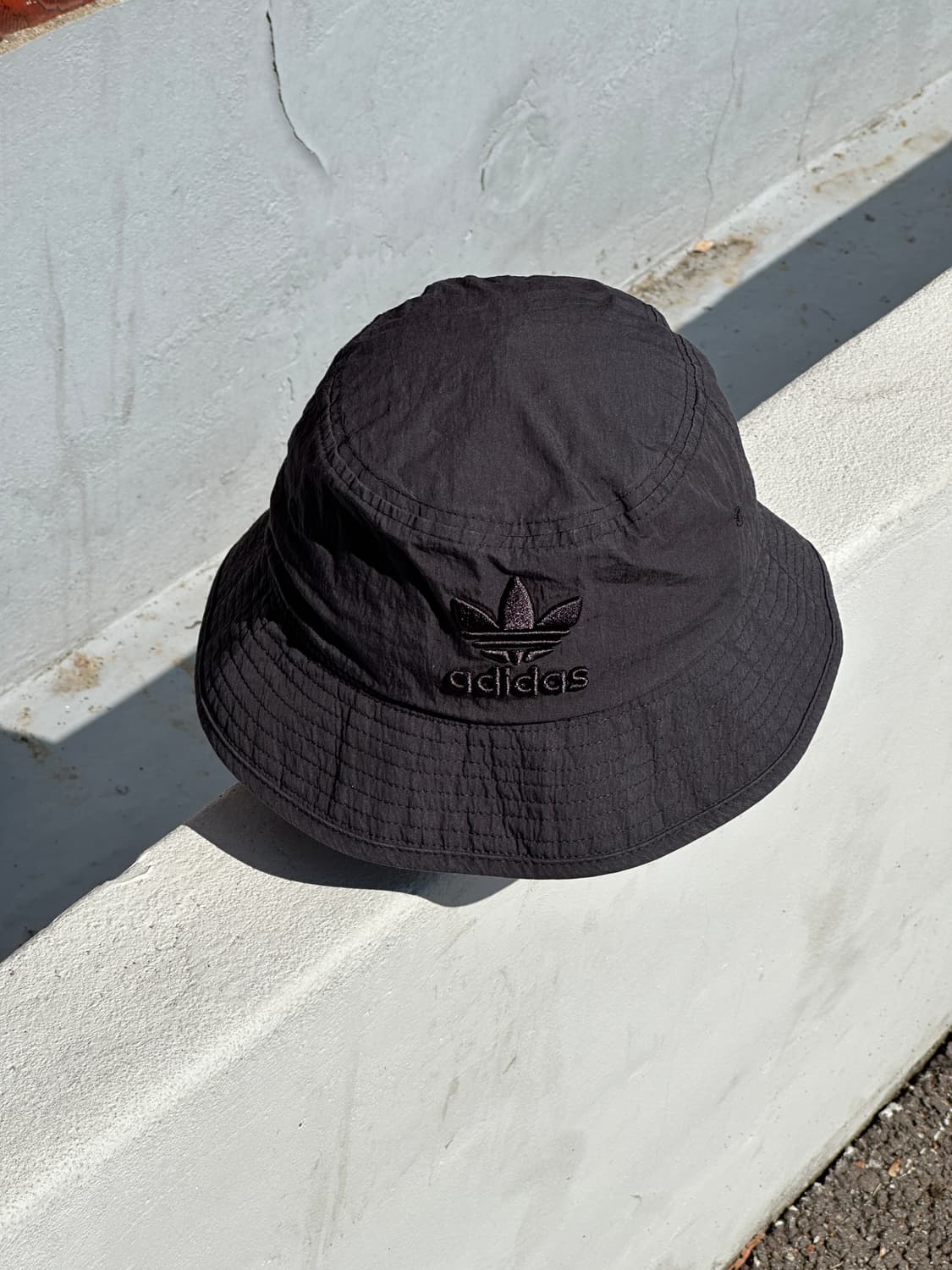 [M] 아디다스 오리지널 블랙 버킷햇 트레포일 벙거지 모자 상품이미지1
