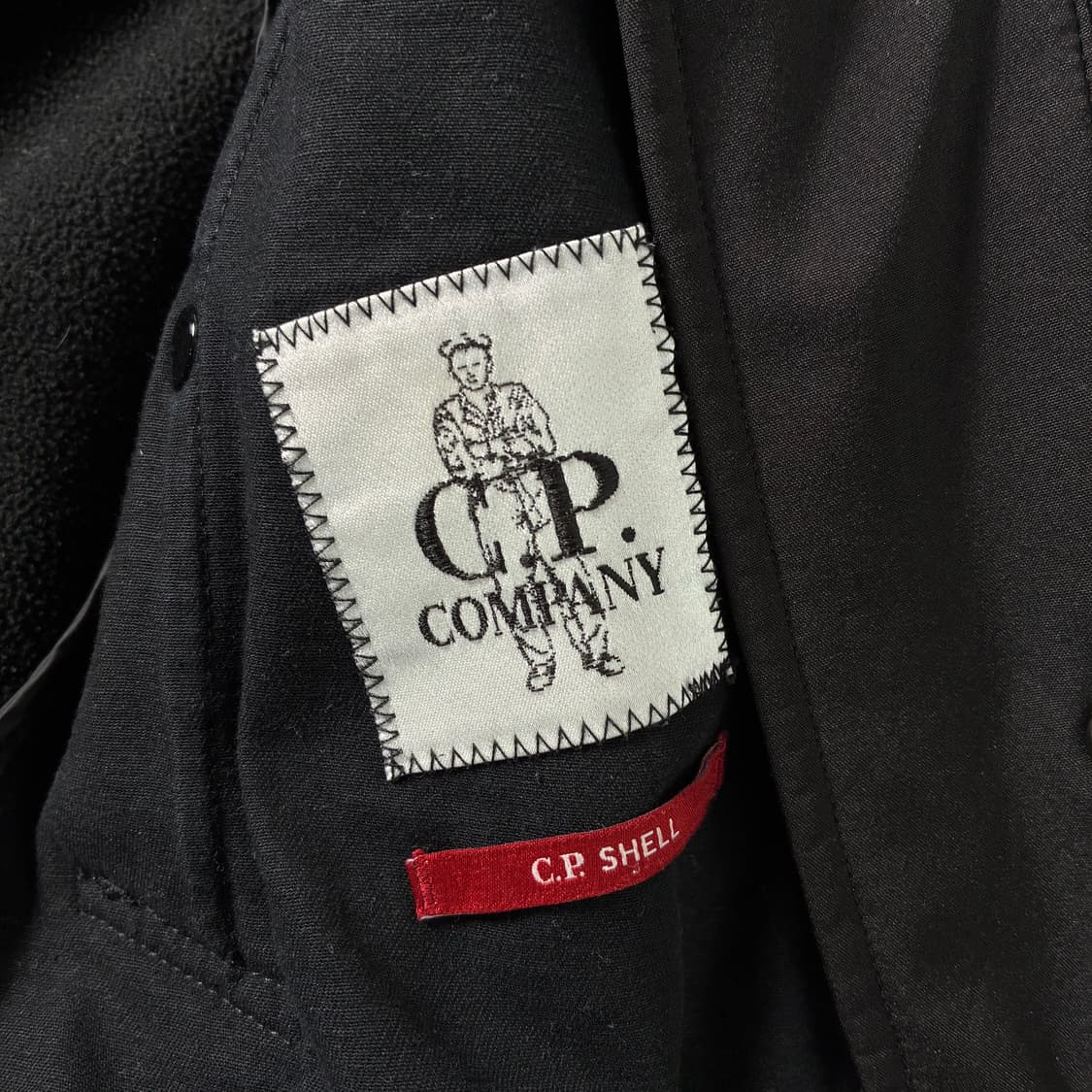 C.P company  씨피 컴퍼니 소프트쉘 블랙 봄버 자켓  상품이미지6