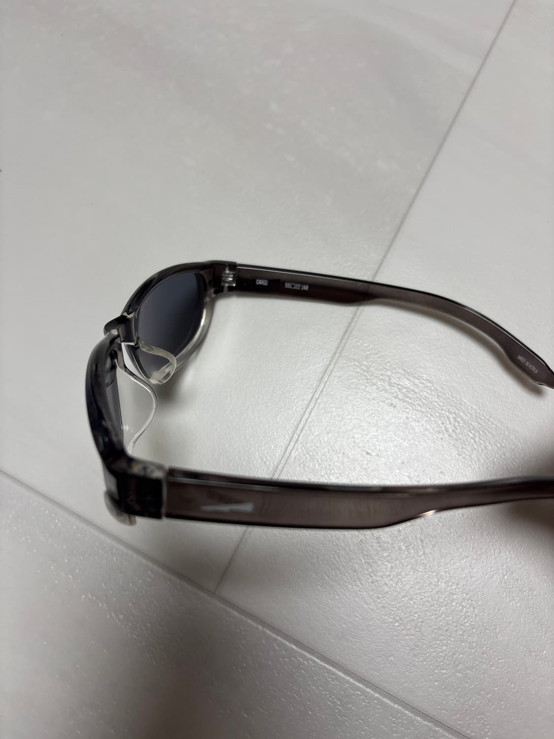 프로그레스 선글라스 카고 그라데이션 블랙 상품이미지3