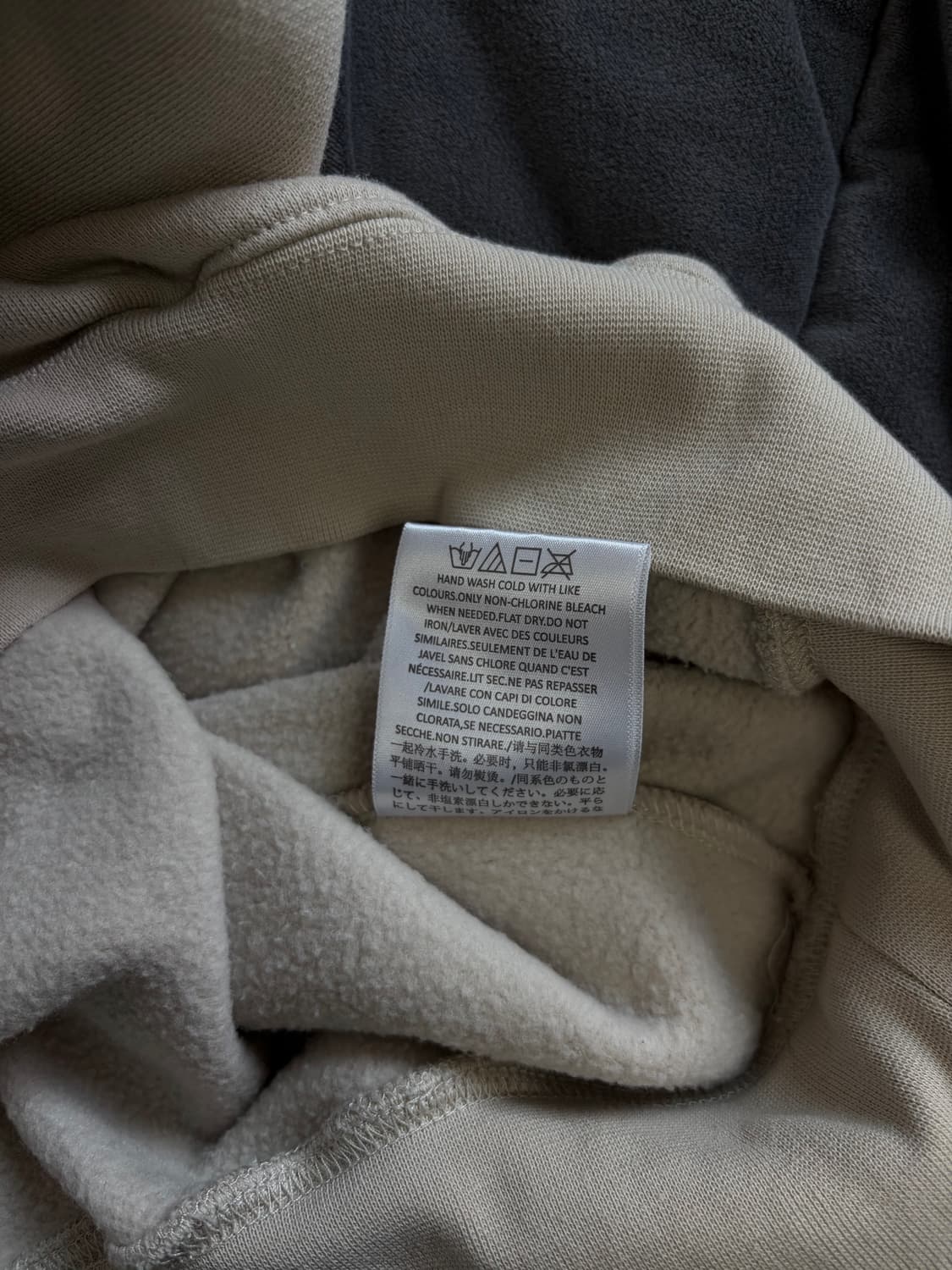 에센셜 1977 스웻셔츠  상품이미지8