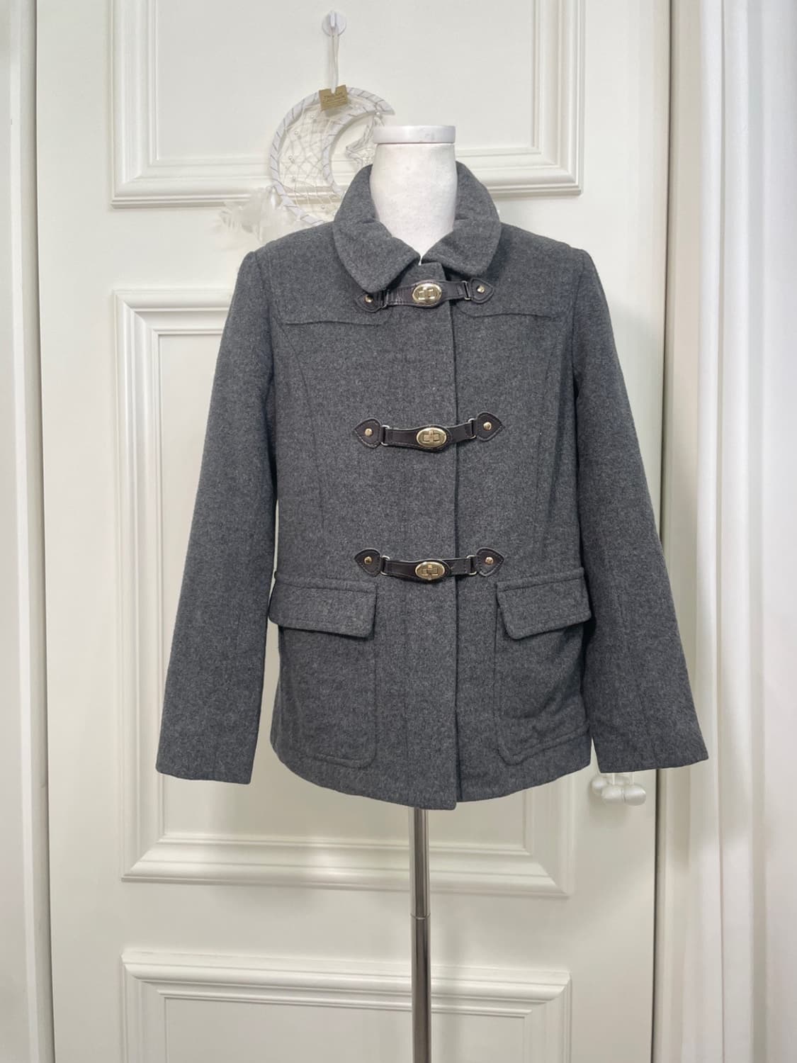 charcoal button point short coat 상품이미지1