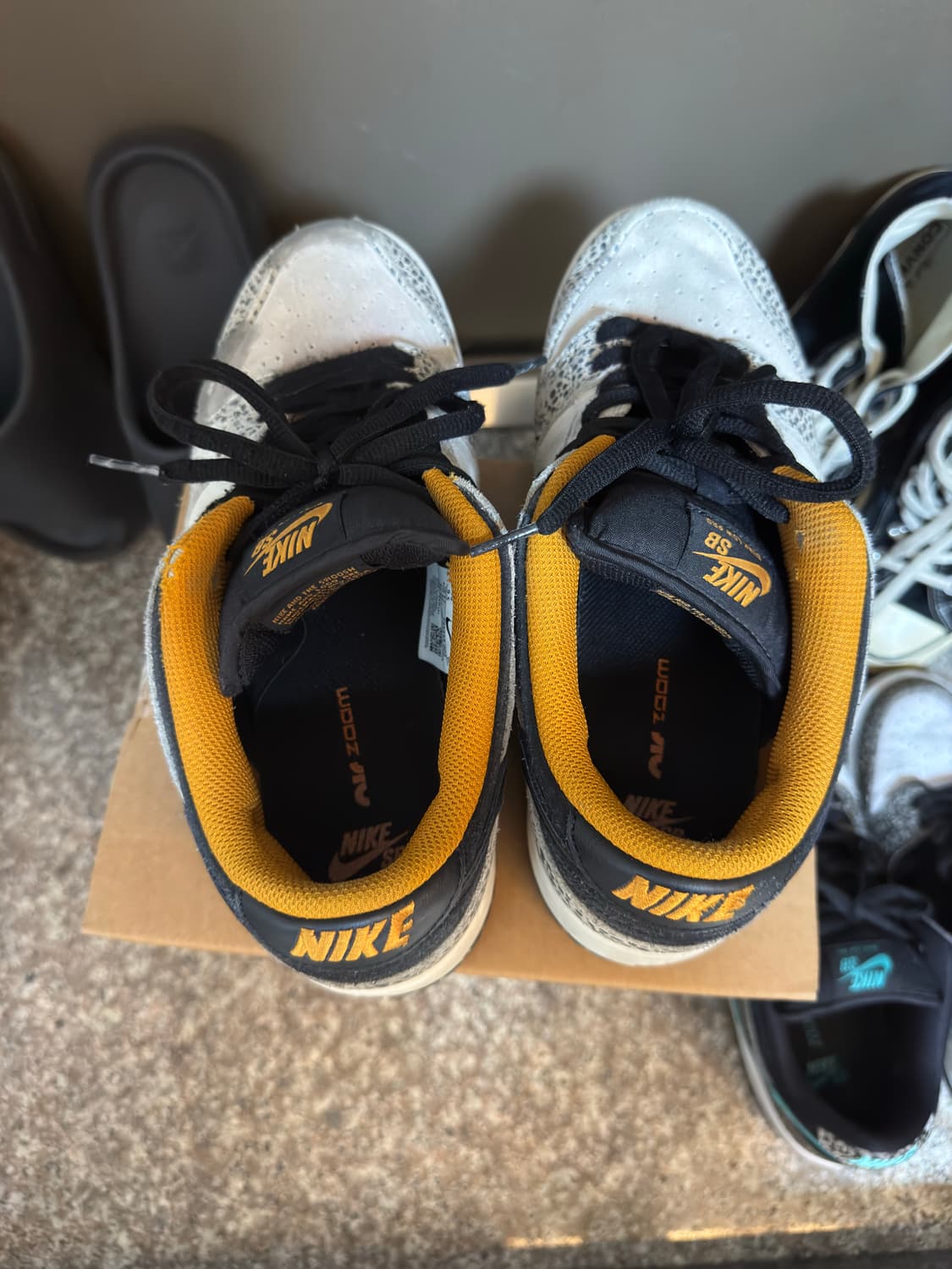 [275]나이키 SB 덩크 로우 프로 일렉트릭 팬텀 앤 블랙 상품이미지6