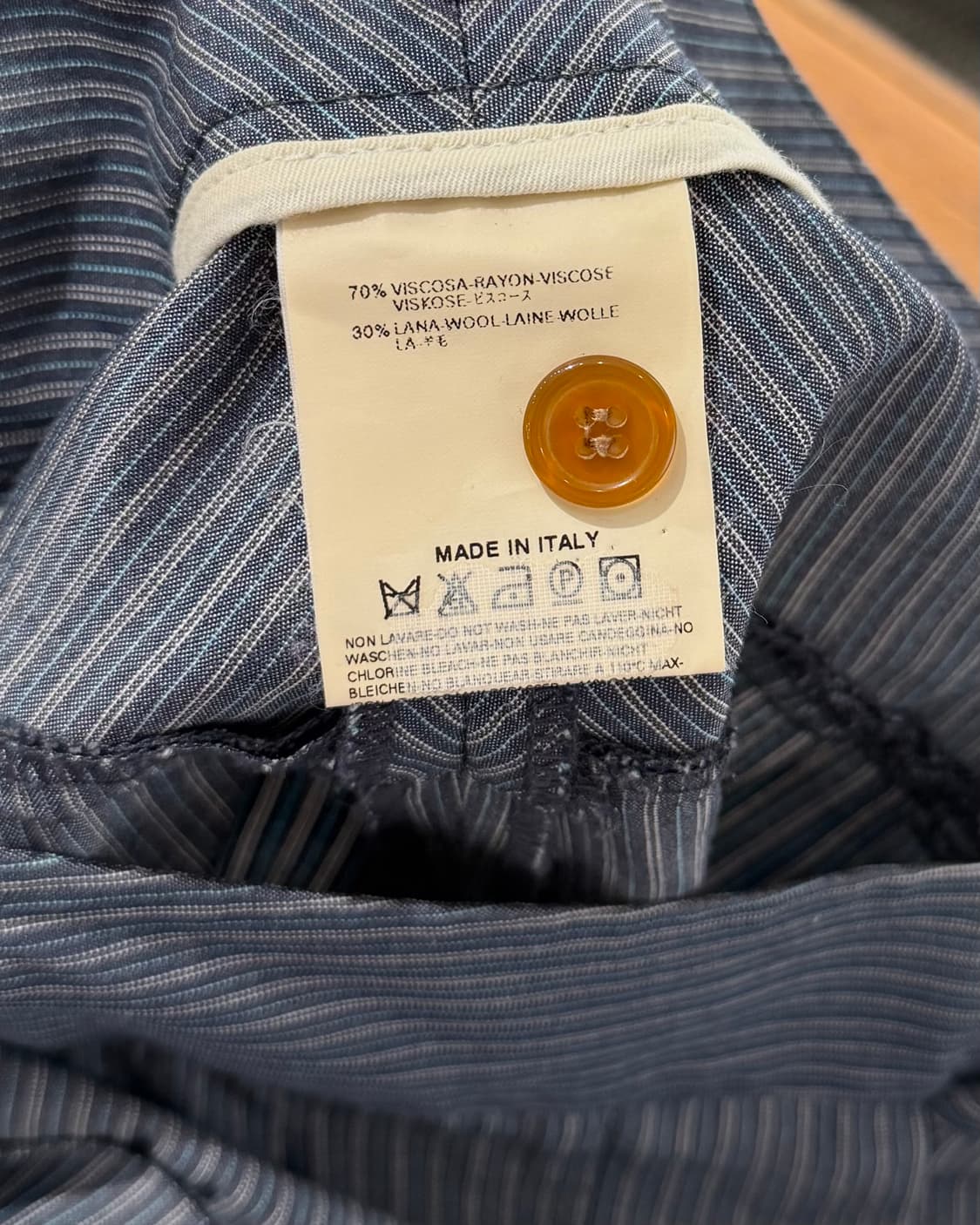 비비안웨스트우드 레드라벨 그레이 스트라이프 하프 팬츠 상품이미지8