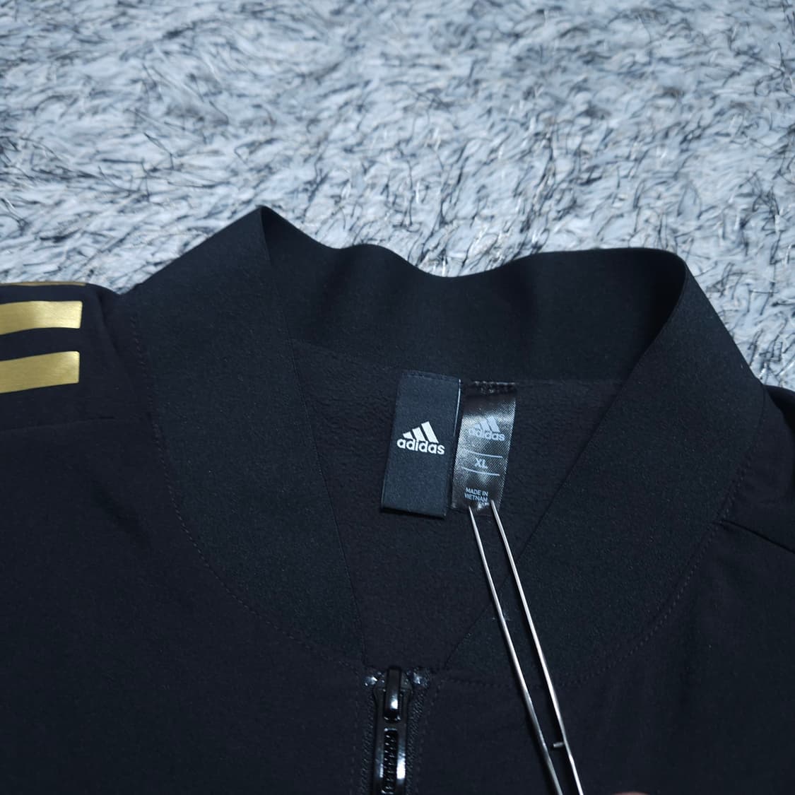 아디다스) XL 남자 블랙골드 ID 트랙탑 / 왕눈이샵 상품이미지8