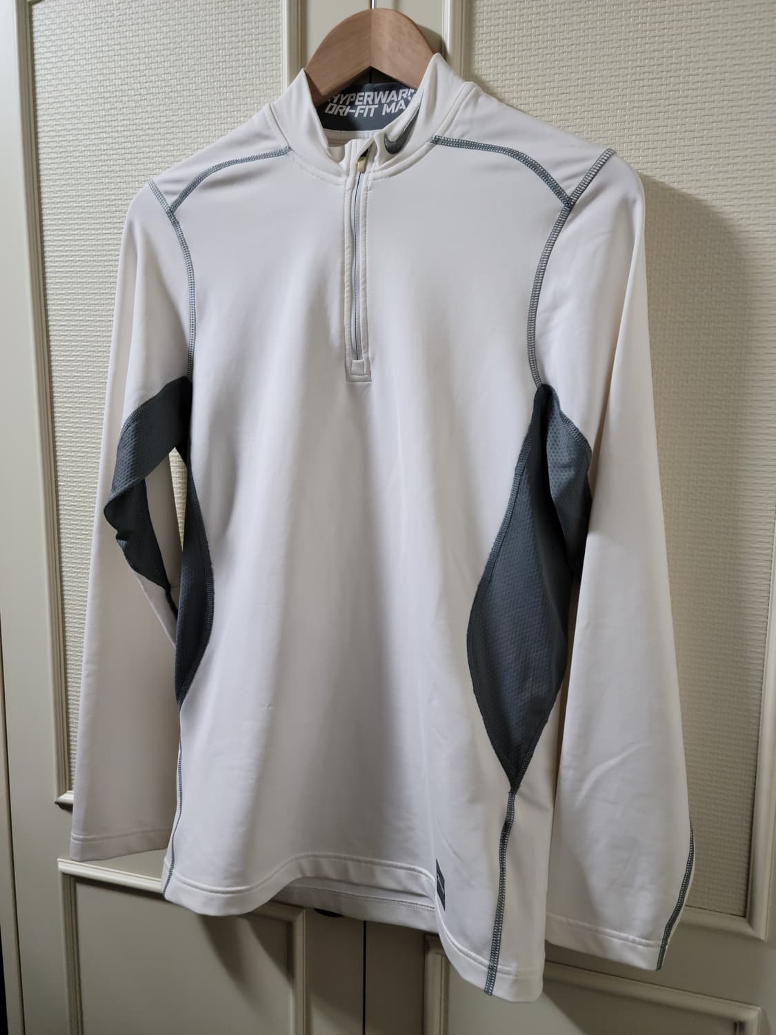 나이키 프로 컴뱃 하이퍼웜 드라이핏 맥스 집업 S 사이즈 상품이미지2