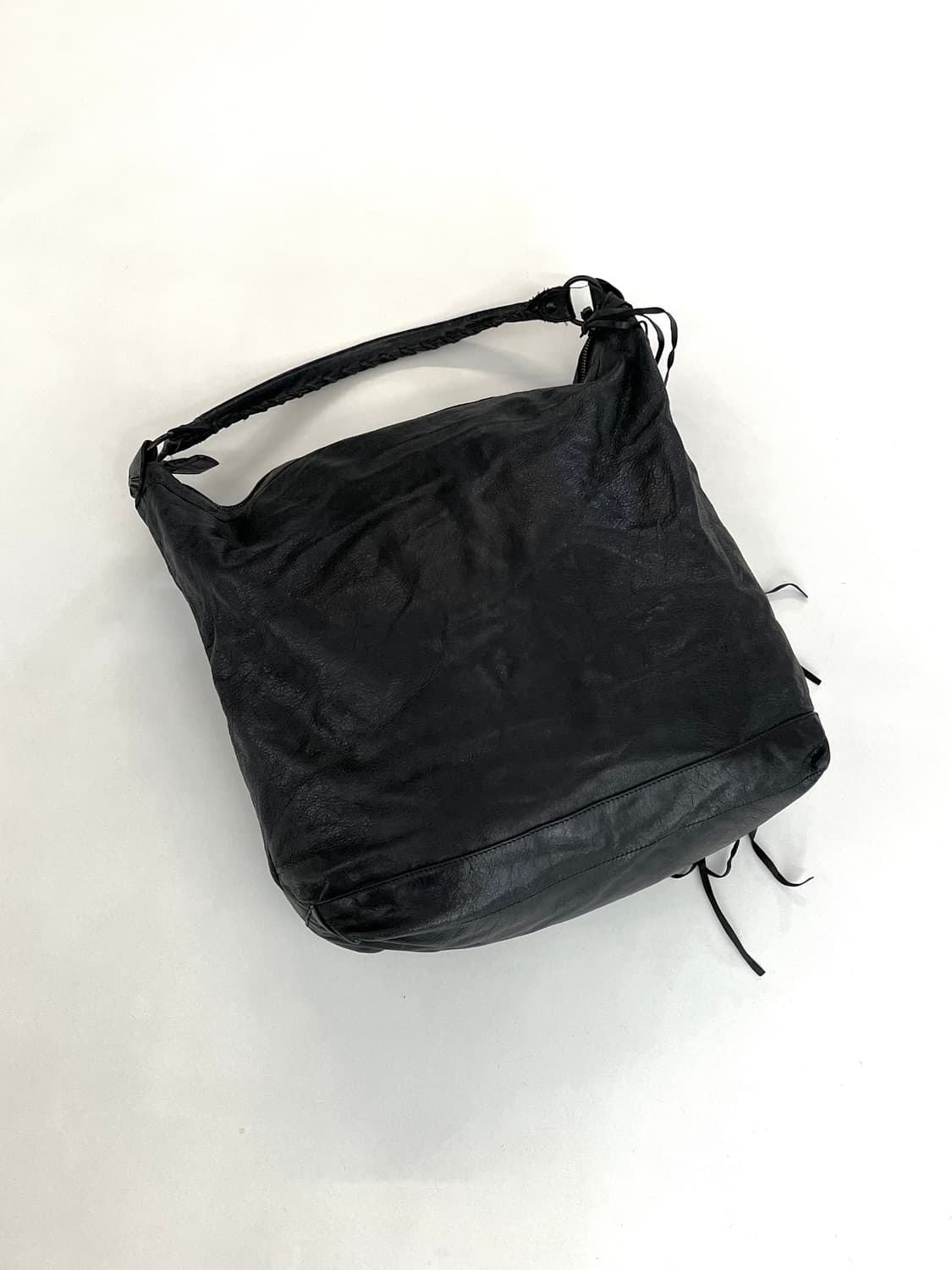 발렌시아가 클래식 데이백 모터백 상품이미지8