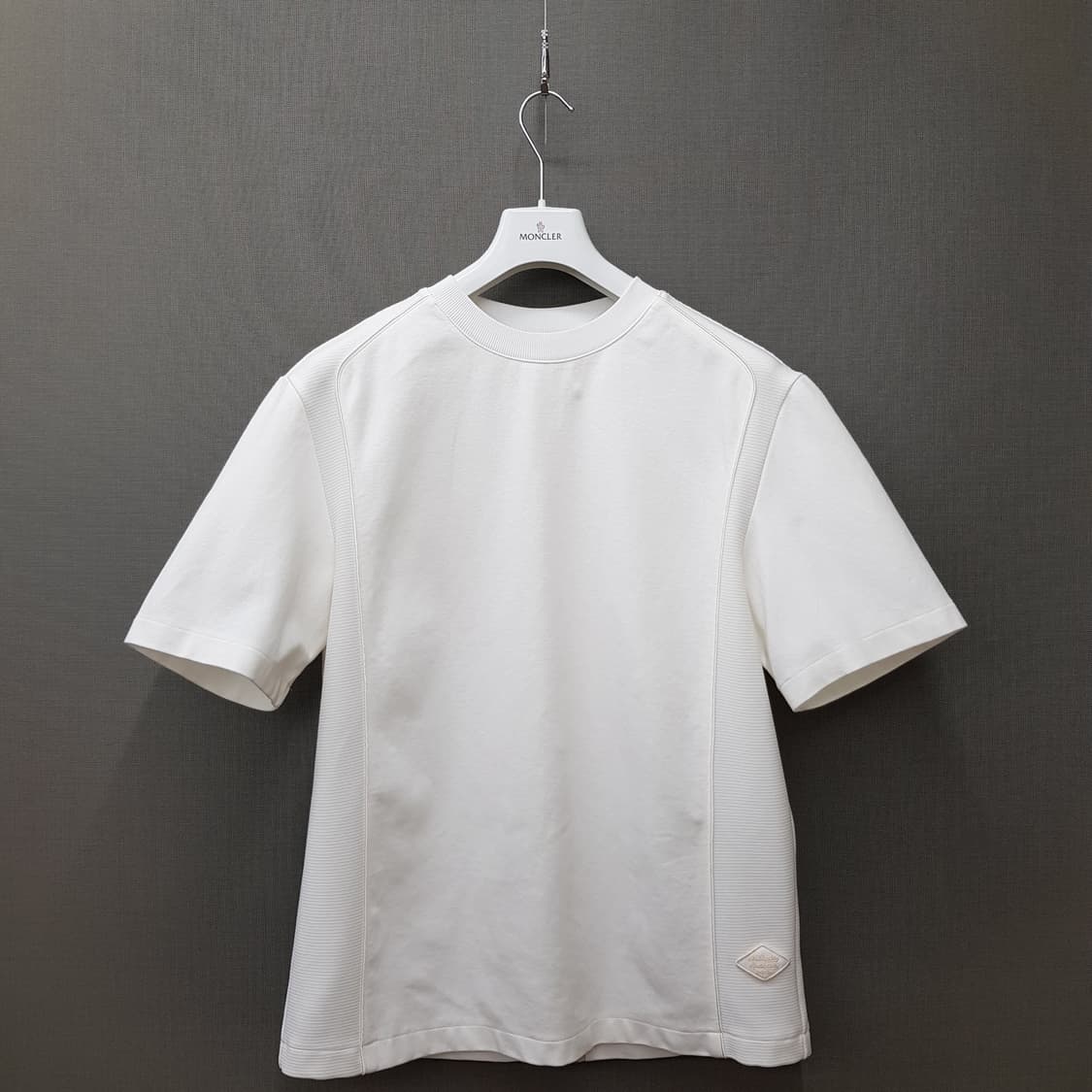 한섬 시스템옴므 2022 백라인 포인트 반팔 티셔츠 100사이즈 상품이미지1