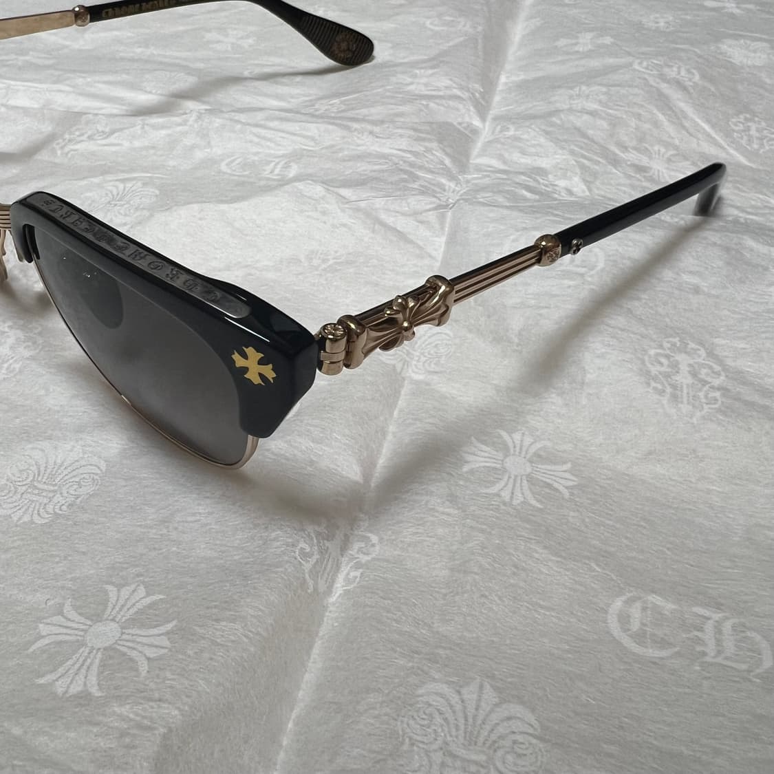 크롬하츠 보넨노이슈어1 블랙골드 선글라스 새제품 판매합니다 상품이미지6