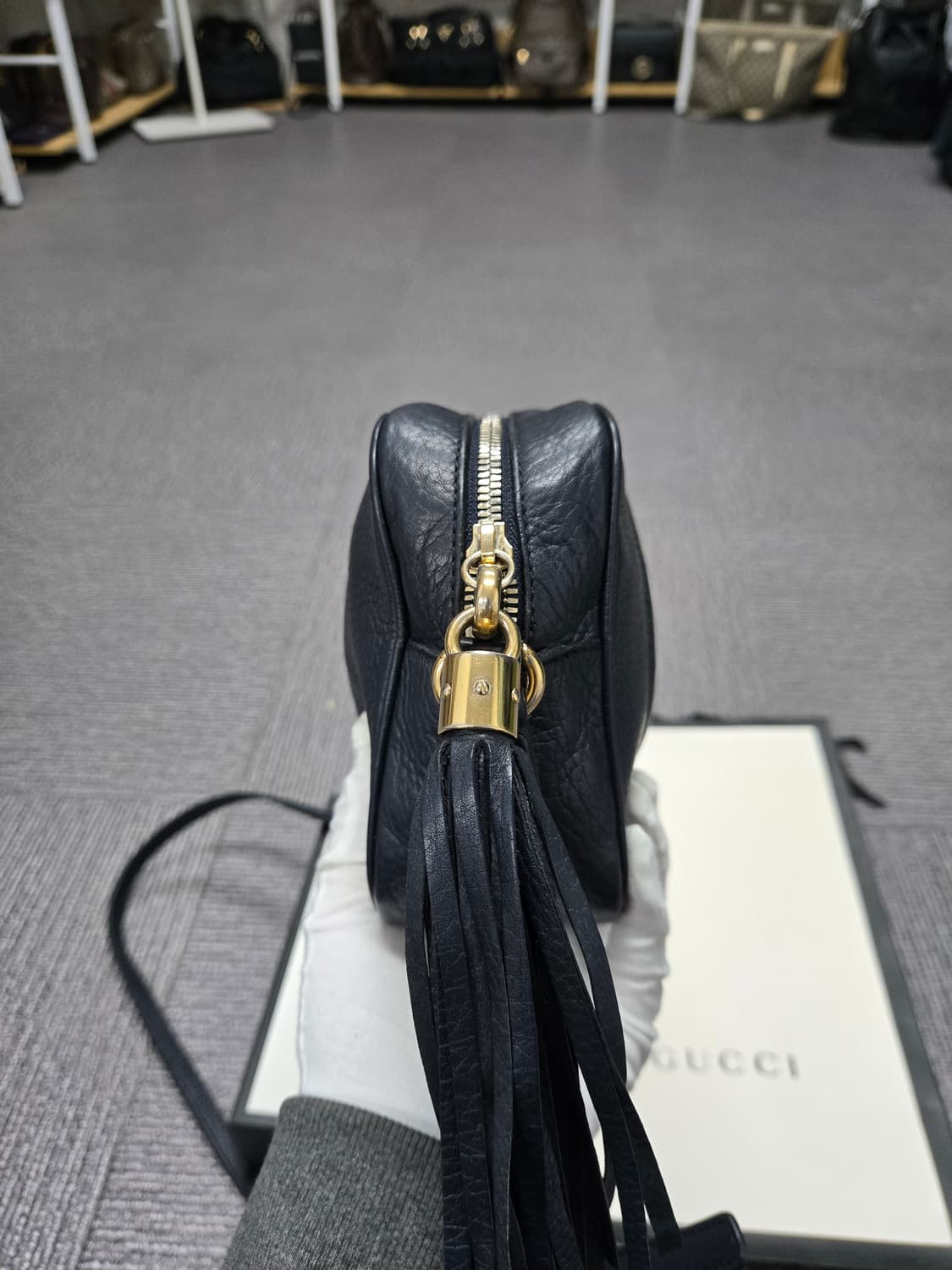 [특가][정품]구찌 소호 테슬 숄더백 상품이미지3