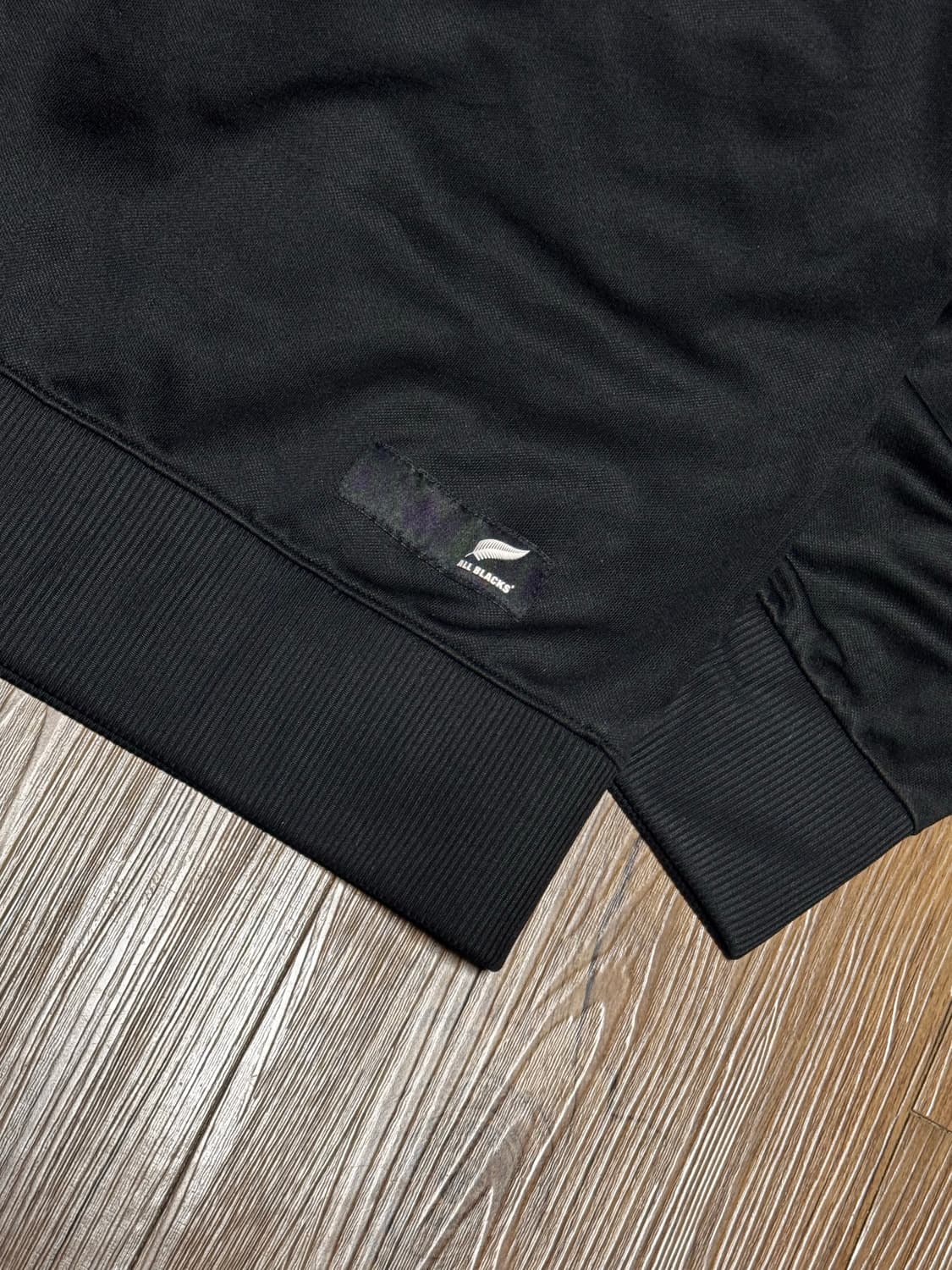 아디다스 x 올블랙스 블랙 트랙탑 상품이미지6