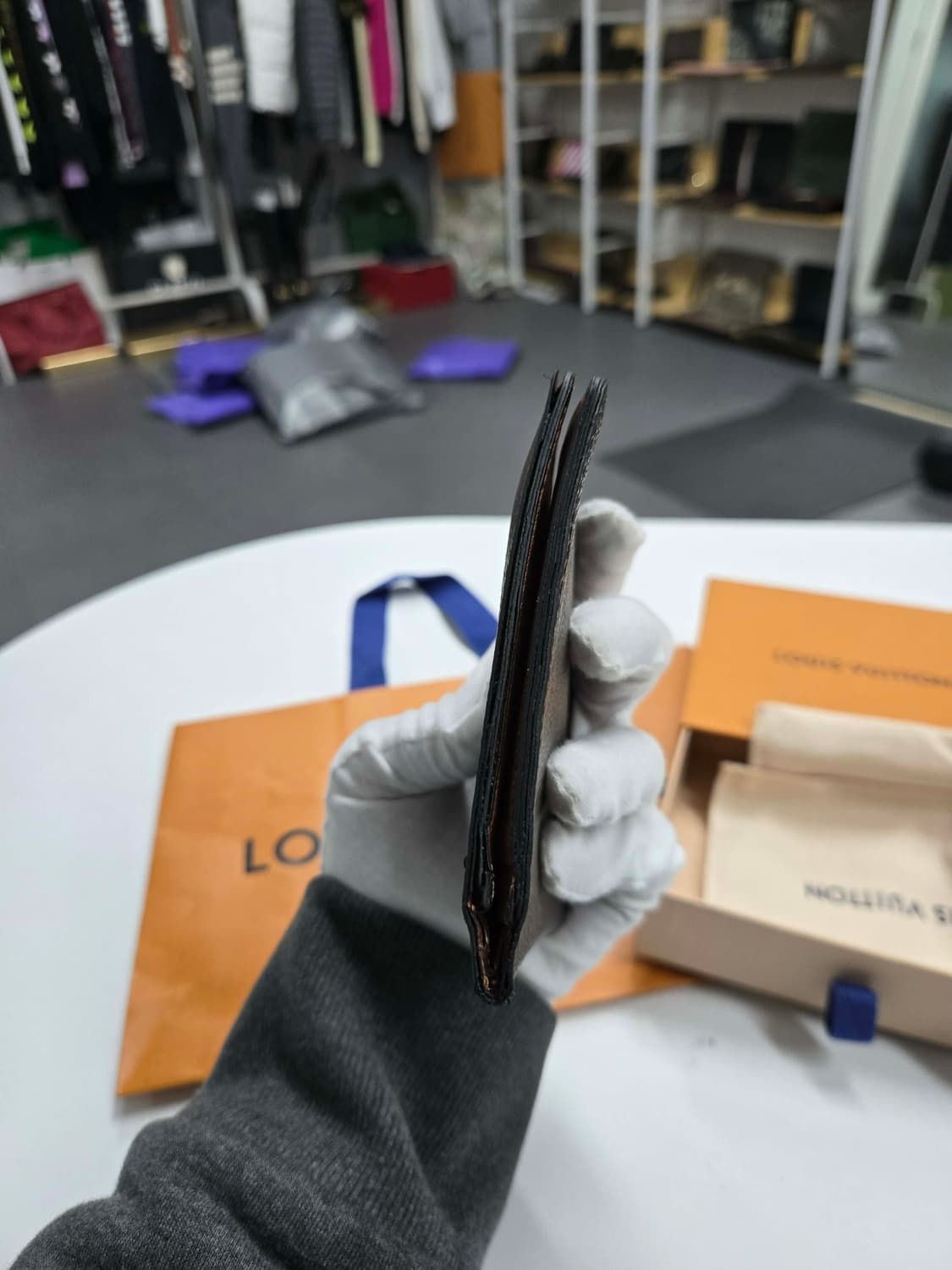 [정품] 루이비통 모노그래 반지갑 상품이미지4