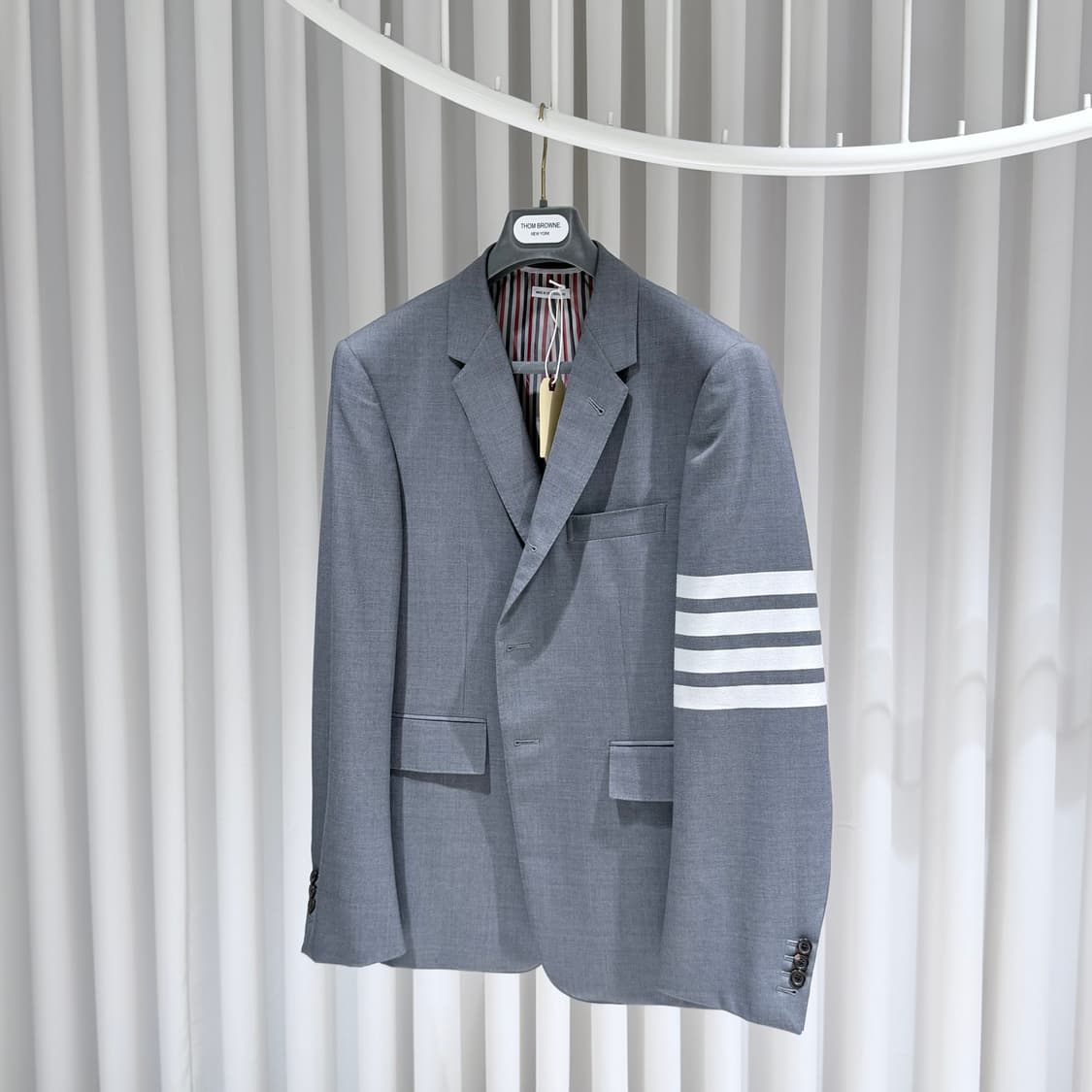 3 / 톰브라운 사선완장 플레인 위브 블레이저 / 택달림 상품이미지2